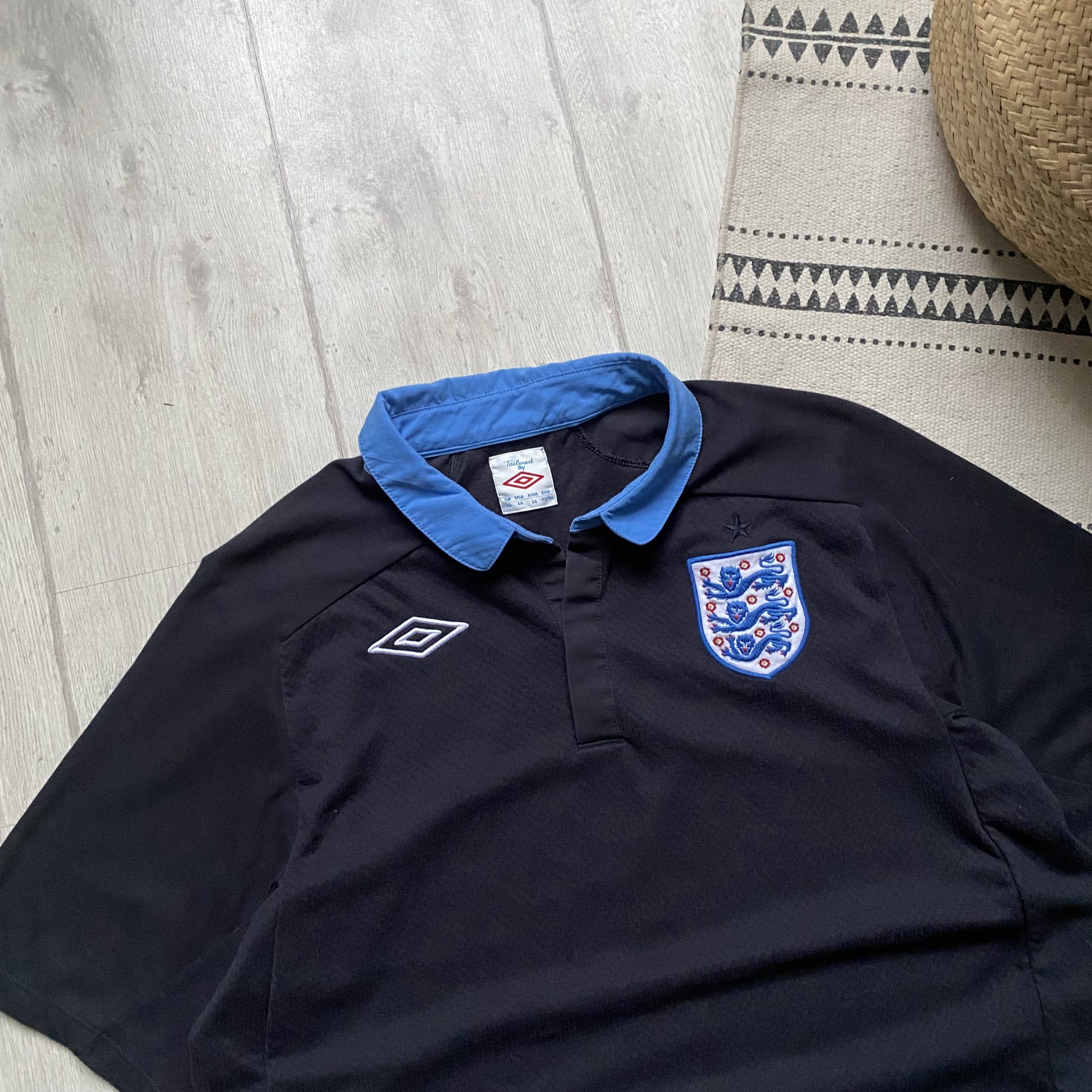 Umbro ⚽️ Vintage Blockore Umbro England Soccer jersey Polo Nike Size US L / EU 52-54 / 3 - 2 Thumbnail
