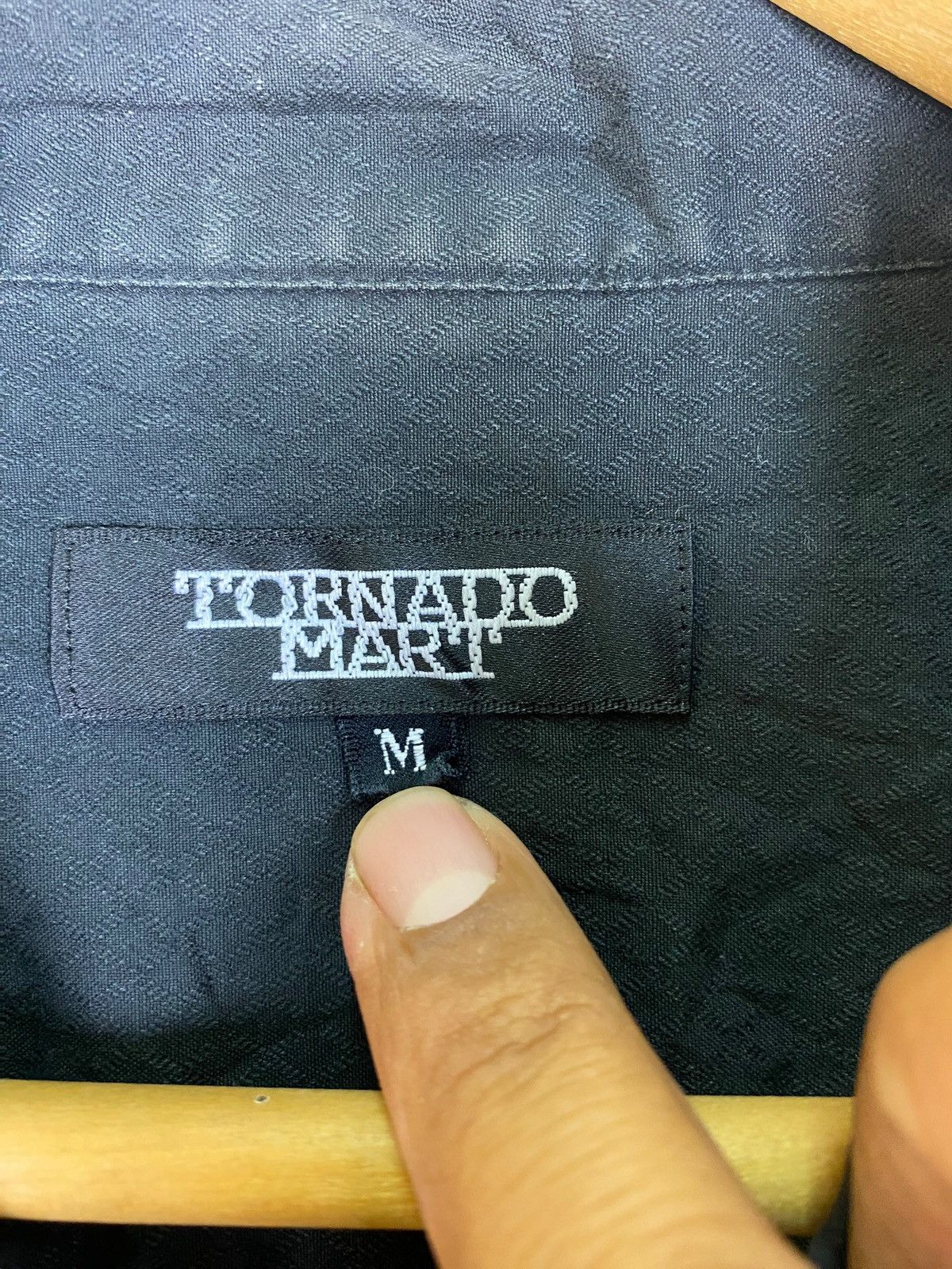 If Six Was Nine × Tornado Mart Japanese Brand Tornado Mart Rose and Skull Design LS Shirt Size M / US 6-8 / IT 42-44 - 8 Thumbnail