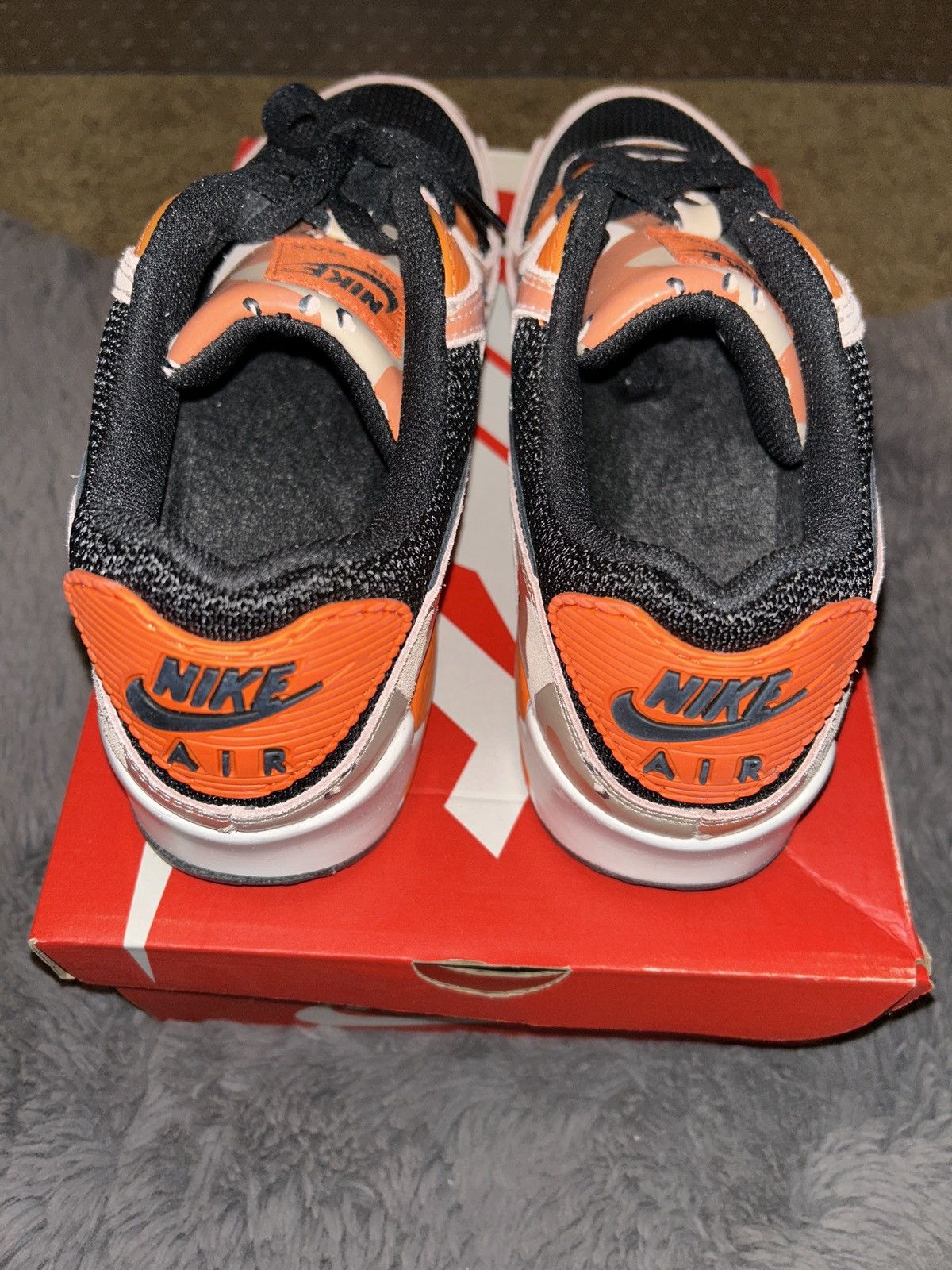 Nike Nike Air Max 90 size 11 NEW Size US 11 / EU 44 - 2 Thumbnail