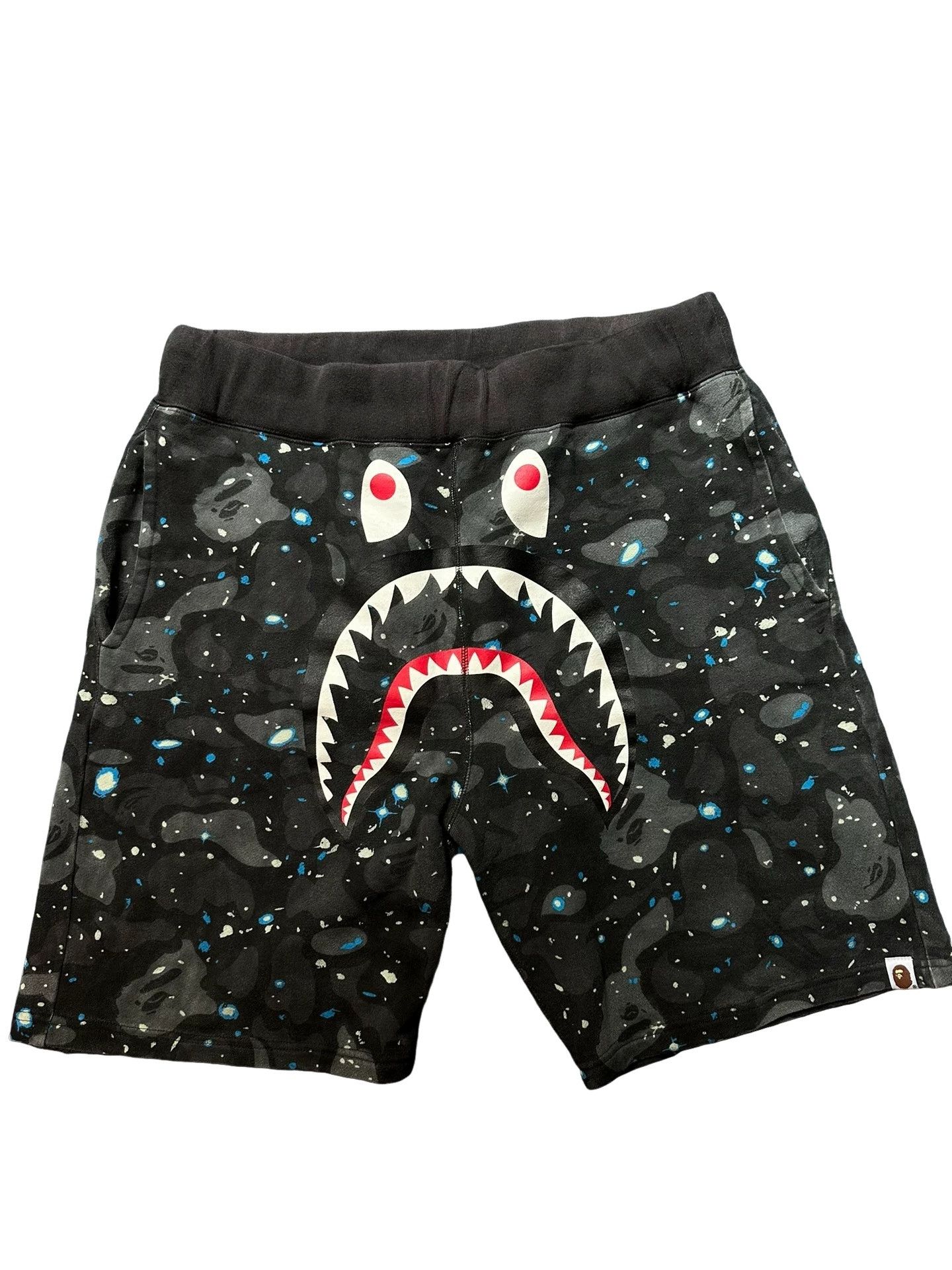 Bape BAPE Galaxy Camo Shark Shorts Size XXL Size US 38 / EU 54 - 1 Thumbnail