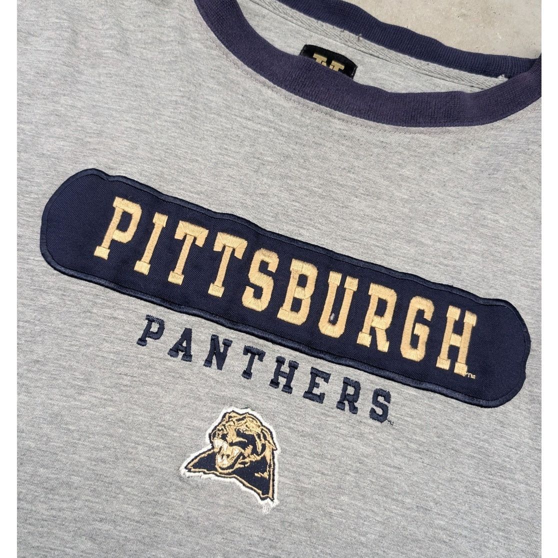 NCAA × Vintage Vintage Pittsburgh Panthers NCAA Pro Player T-shirt Size US XL / EU 56 / 4 - 2 Thumbnail