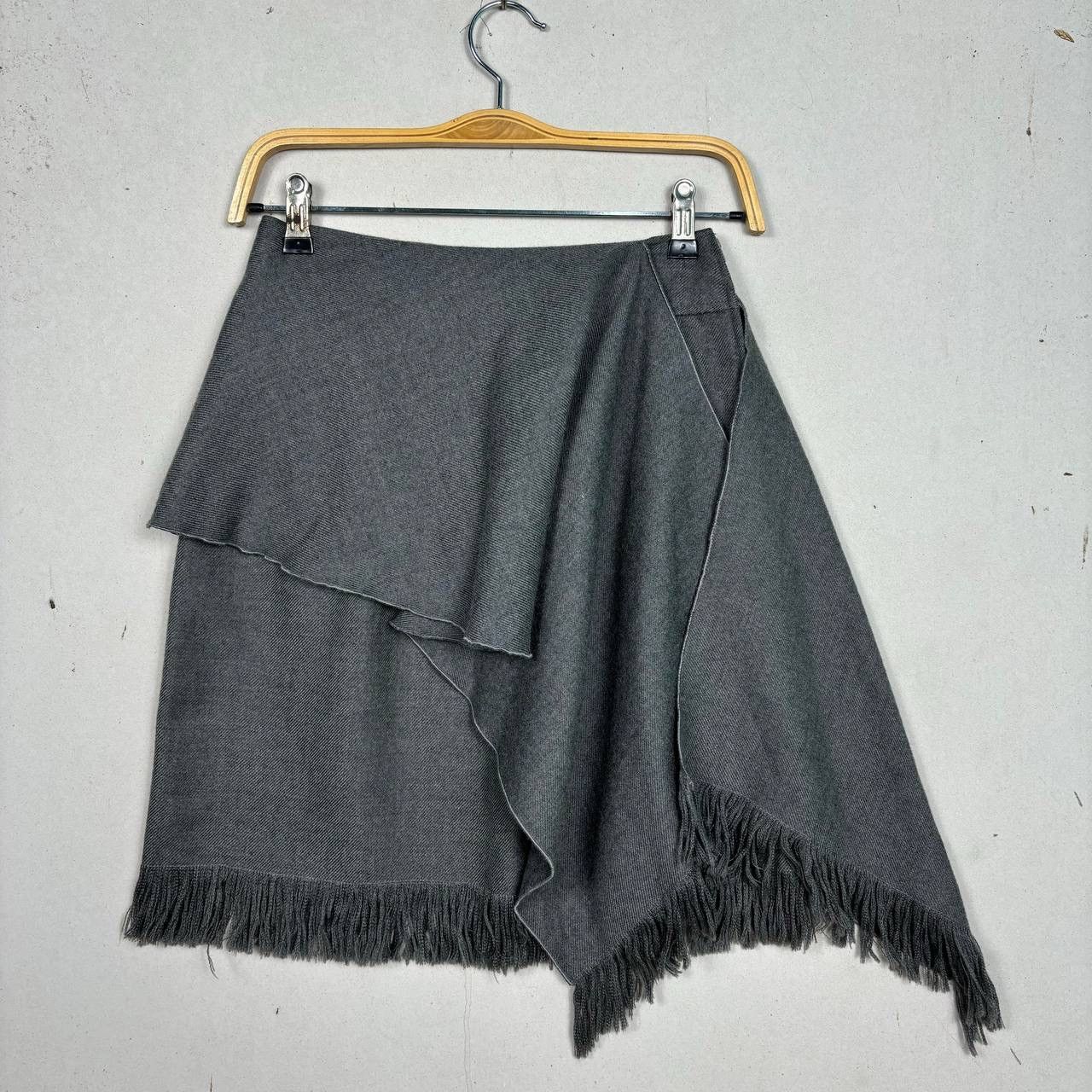 Valentino Vintage Valentino Garavani Fringe Asymmetric Wool Skirt Size 25" / US 0 / IT 36 - 4 Thumbnail