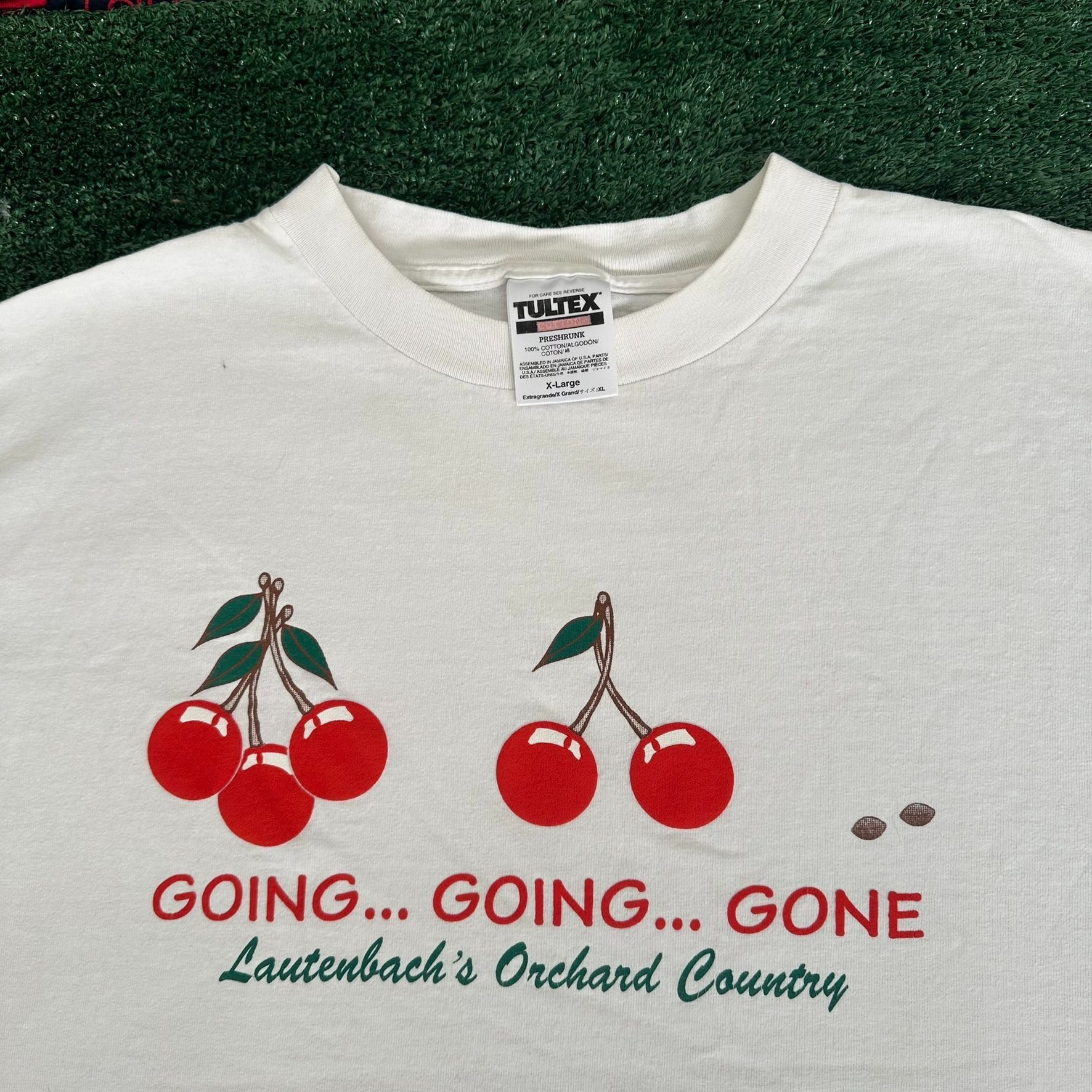 Tultex Vintage 90s Cherry Orchard T-Shirt Cottage Farmer's Market B Size US XL / EU 56 / 4 - 2 Thumbnail