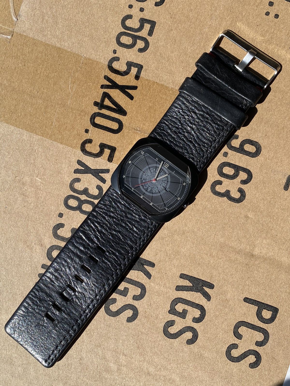 Levi's Levi’s Vintage Quartz Watch Black Leather American Brand Size ONE SIZE - 2 Thumbnail