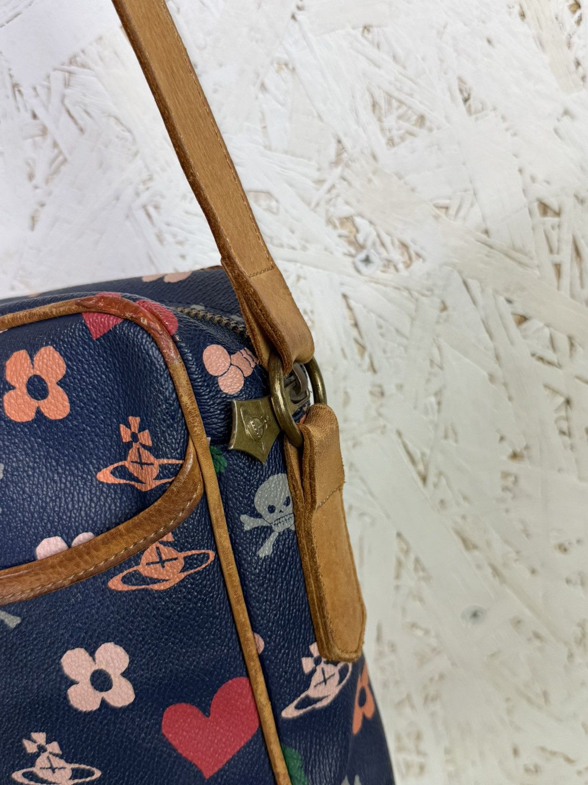 Vivienne Westwood Vivienne Westwood Gold Label Monogram Crossbody Shoulder Bag Size ONE SIZE - 6 Thumbnail