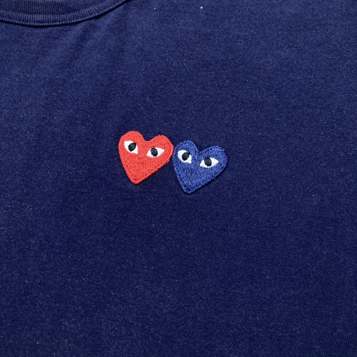 Comme des Garcons PLAY 🇯🇵AD 2019 Comme Des Garcons Play Double Heart Patch Tee Navy Size US M / EU 48-50 / 2 - 5 Thumbnail