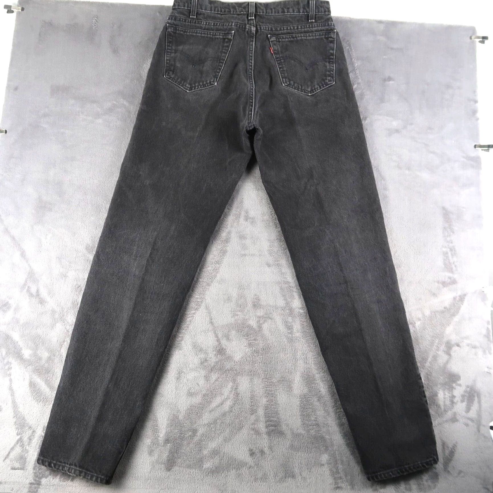 Levi's VINTAGE Levi's 550 Jeans Men 36 Black Denim Relaxed Fit 1990s USA 5-Pocket Design Leather Patch Distressed 36x36, 33.5x35.5 Size US 36 / EU 52 - 2 Thumbnail