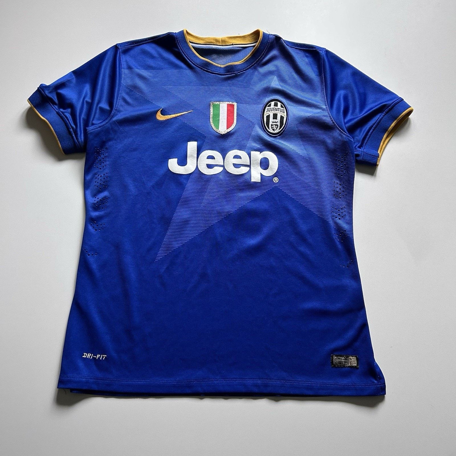 Nike Nike Juventus FC 2014/15 Away Soccer Jersey Blue Medium Rare Size US M / EU 48-50 / 2 - 1 Thumbnail