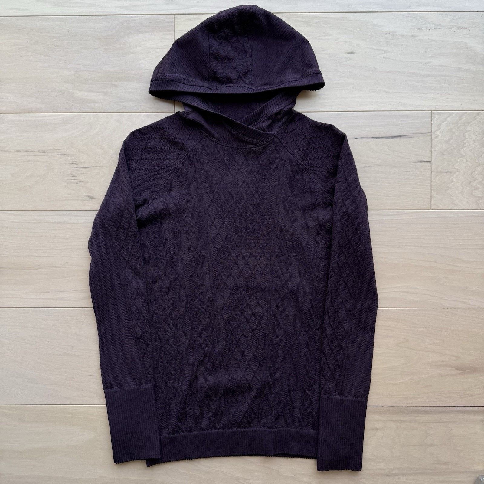 Lululemon Lululemon Rest Less Hoodie 2 Dark Cherry Hooded Pullover Size XS / US 0-2 / IT 36-38 - 2 Thumbnail