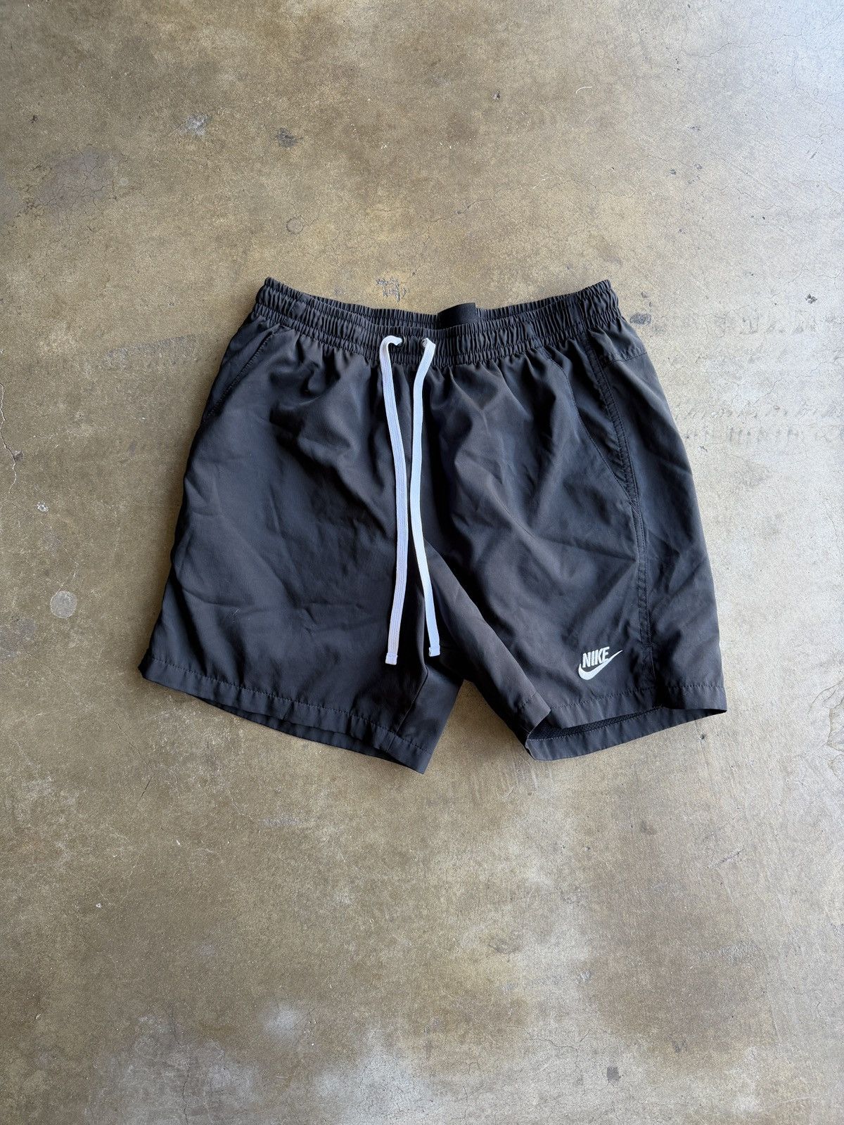 Nike Nike Board Shorts Vintage Size US 30 / EU 46 - 1 Thumbnail