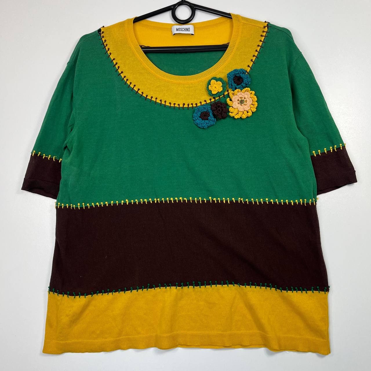 Moschino Moschino Vintage Knit Top Floral Applique Cotton Womens L Size L / US 10 / IT 46 - 1 Thumbnail