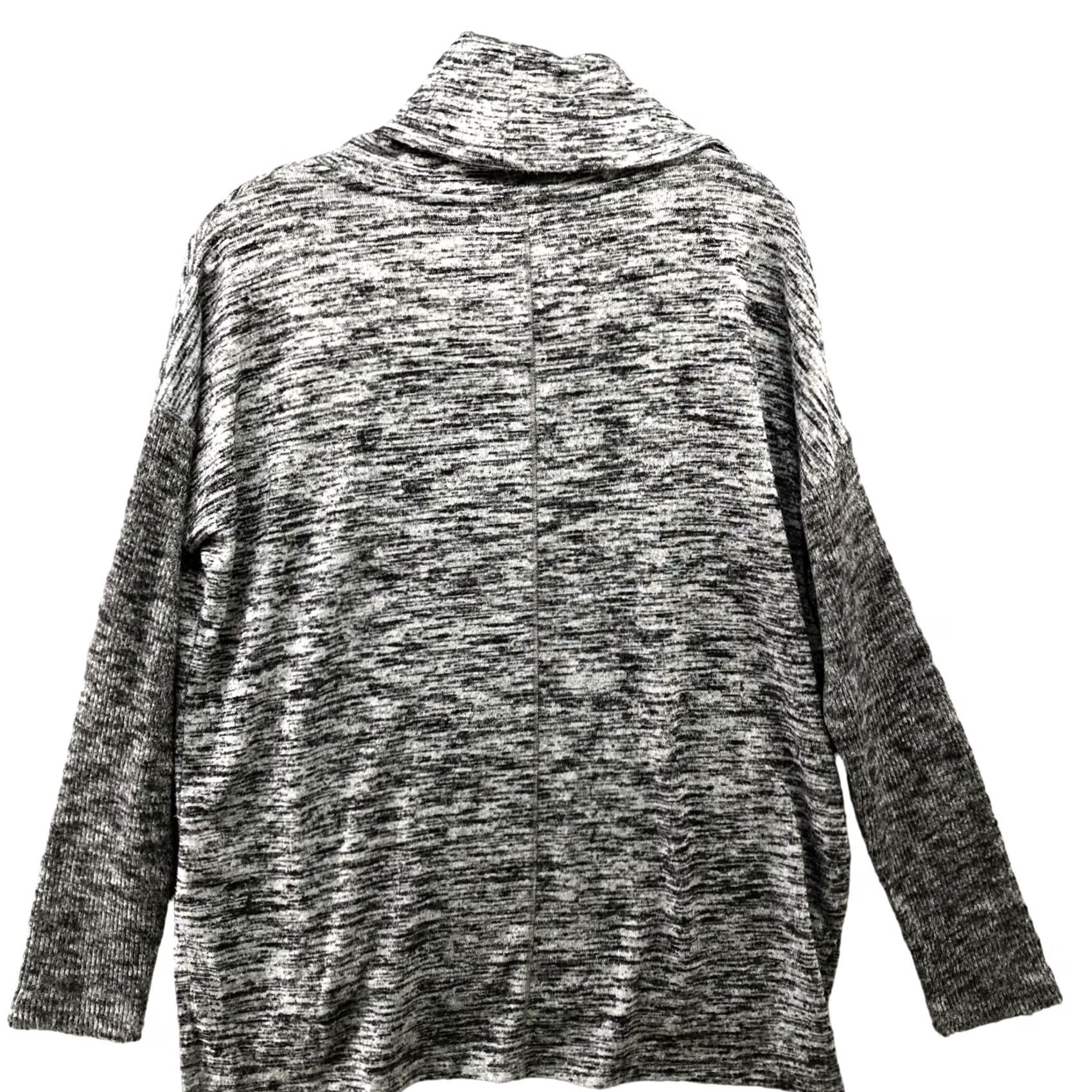 Vintage Tahari Cowl Neck Knit Pullover Sweater Womens M Gray Heather Lightweight Size M / US 6-8 / IT 42-44 - 2 Thumbnail