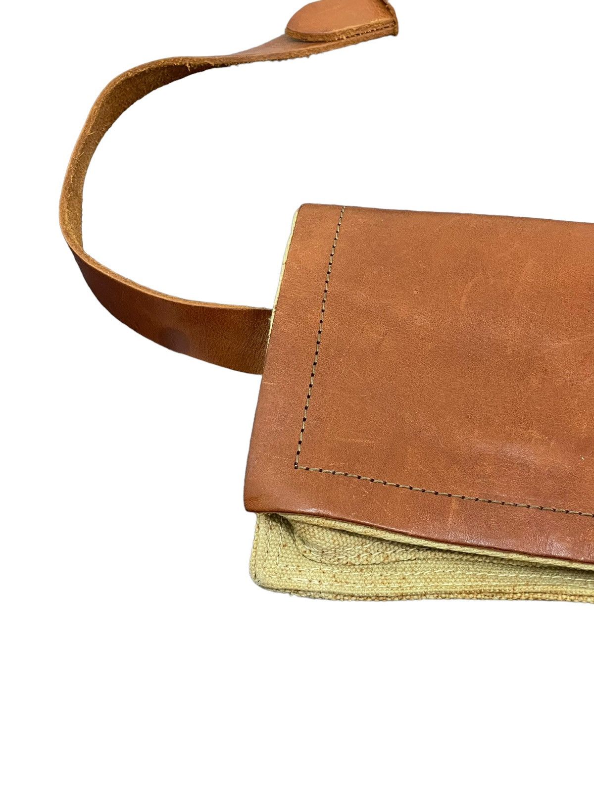 Japanese Brand Waist Bag Paquet Leather Cotton Canvas 3🟩 Size ONE SIZE - 5 Thumbnail
