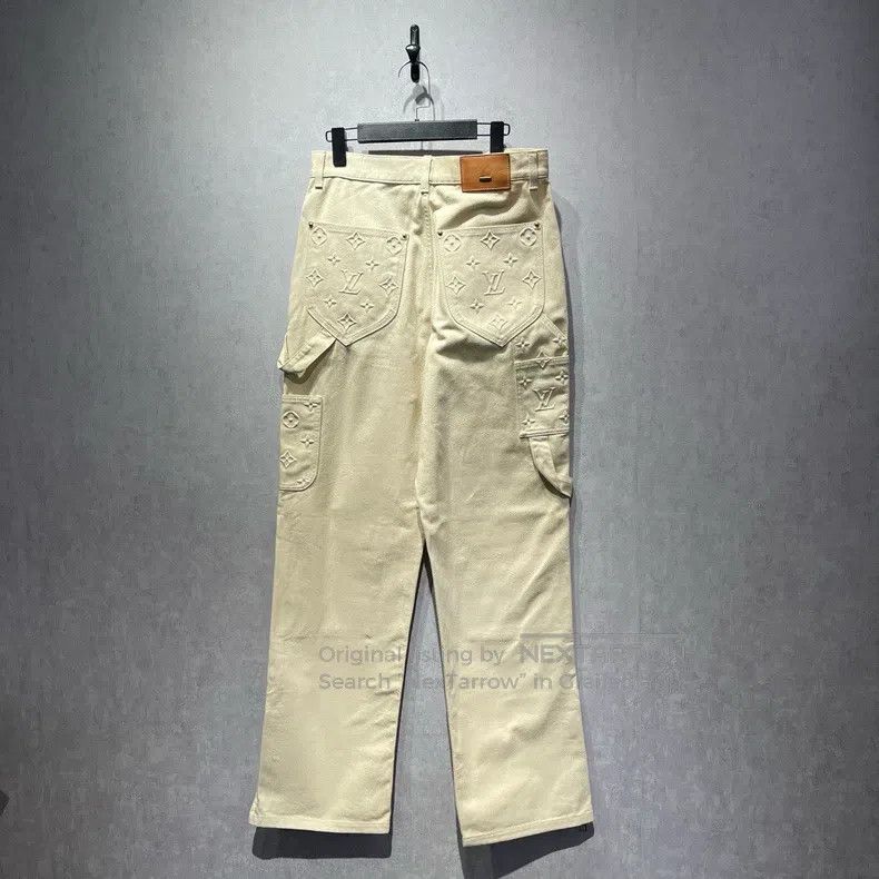 Louis Vuitton Louis Vuitton Logo full print logging pants Size US 29 - 2 Thumbnail