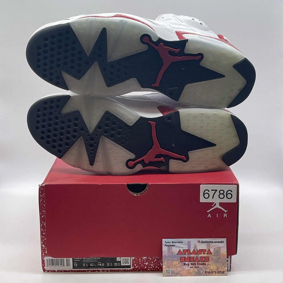 Jordan Brand Air Jordan 6 red Oreo Size US 13 / EU 46 - 7 Thumbnail