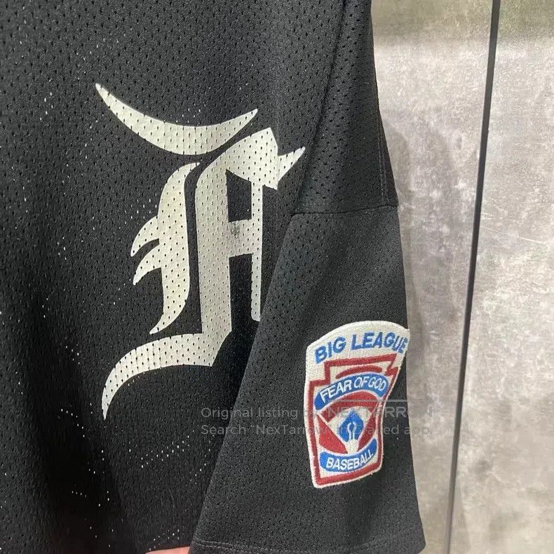 Fear of God Fear of God Black and white medal mesh baseball uniform sh Size US L / EU 52-54 / 3 - 3 Thumbnail