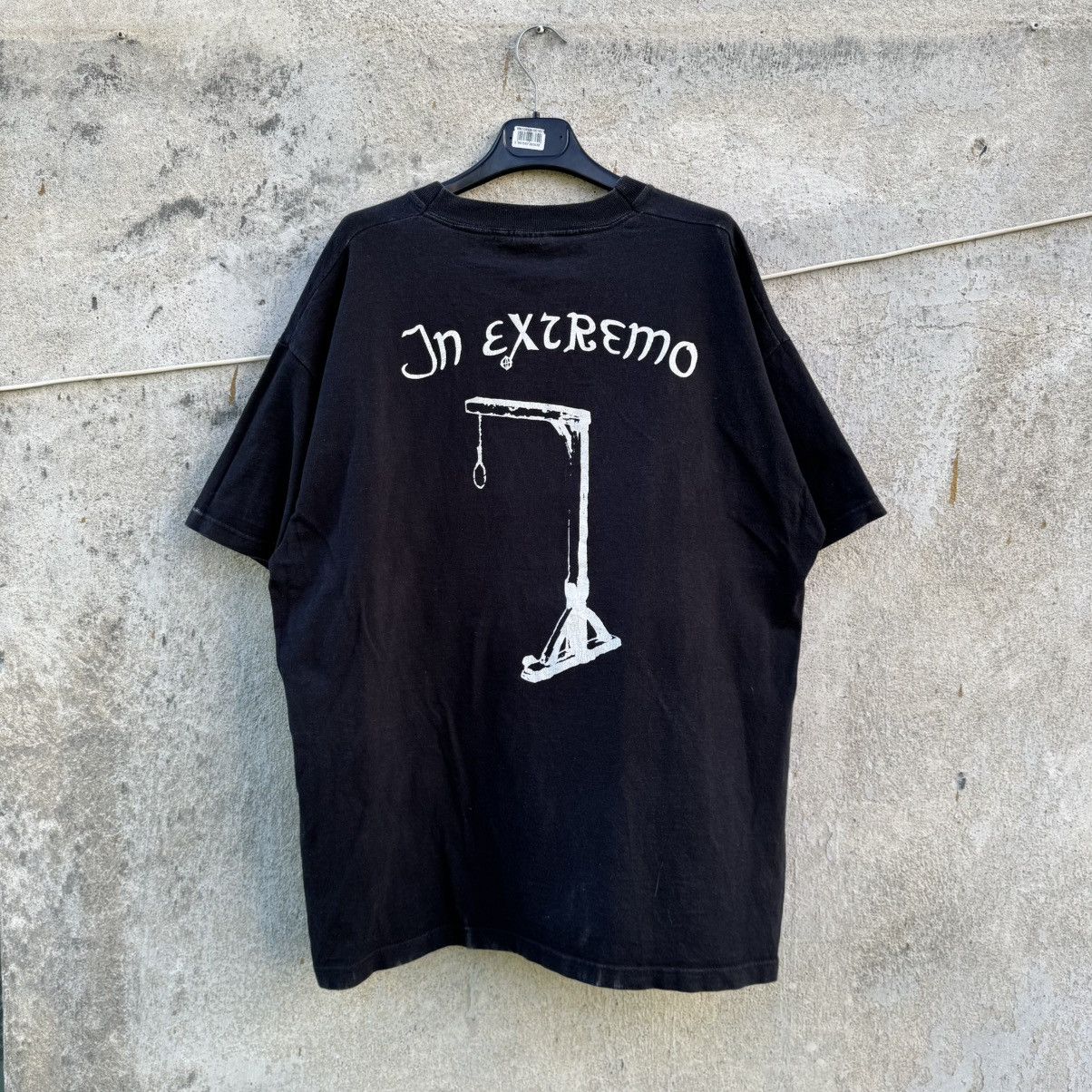 Band Tees Vintage In Extremo Washed Folk Metal Band Tee Gothic 00s Size US XL / EU 56 / 4 - 2 Thumbnail