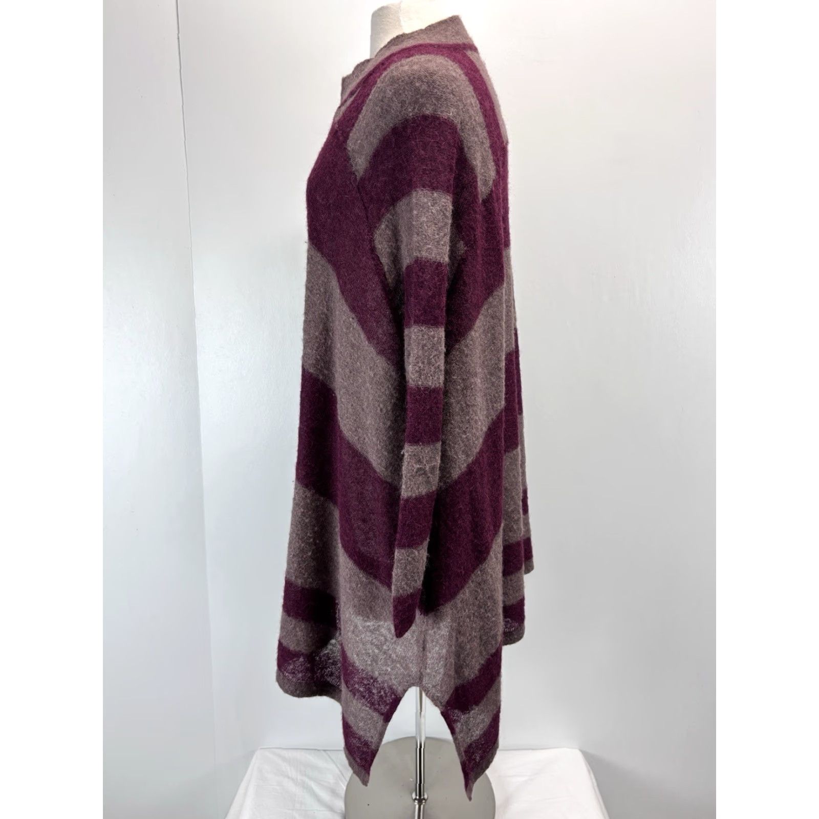 Free People Free People Dress Alpaca Sweater X-small burgundy Beige Stripes Lafayette Size XS / US 0-2 / IT 36-38 - 2 Thumbnail