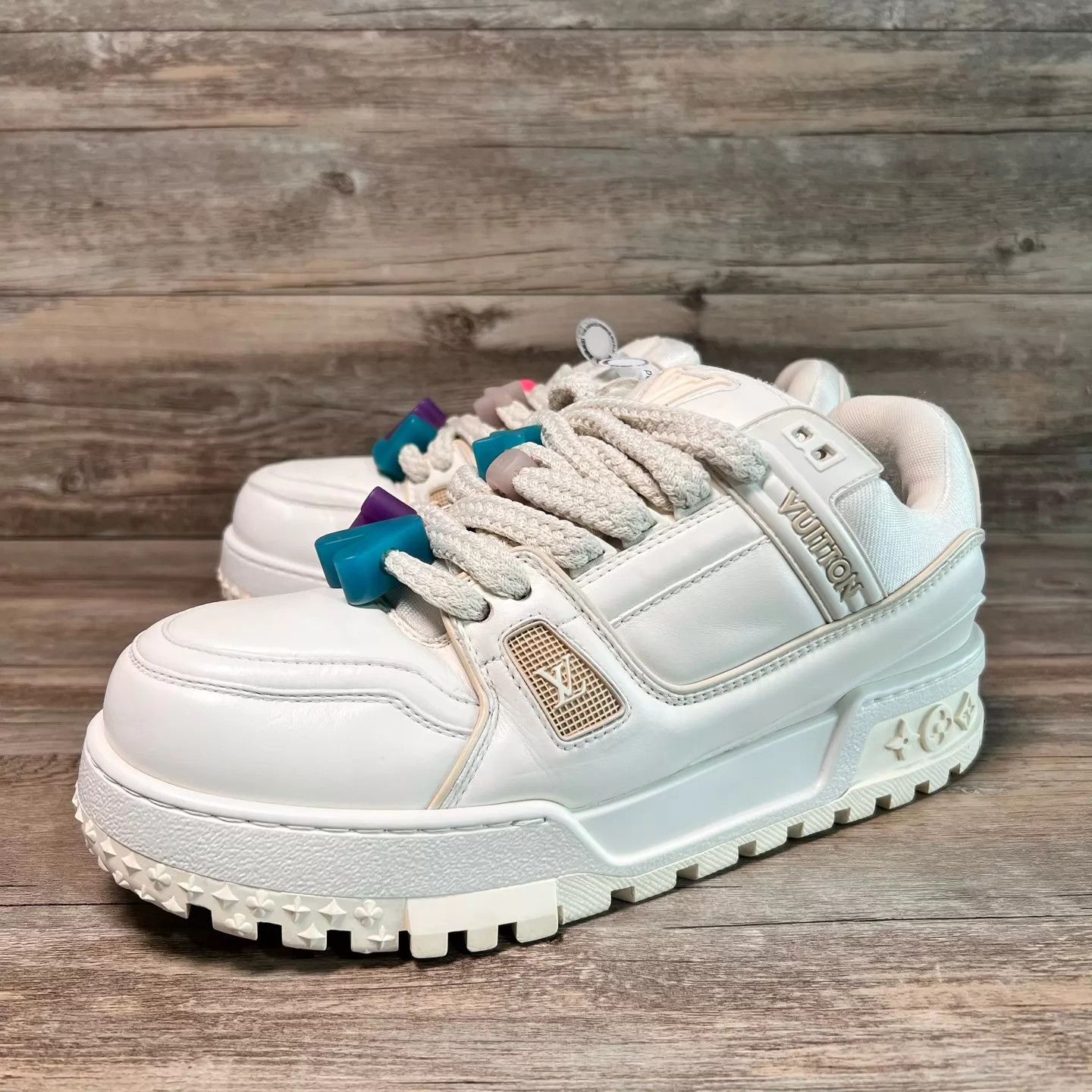 Louis Vuitton LOUIS VUITTON LV TRAINER MAXI white UK8/42 Size US 9 / EU 42 - 1 Thumbnail
