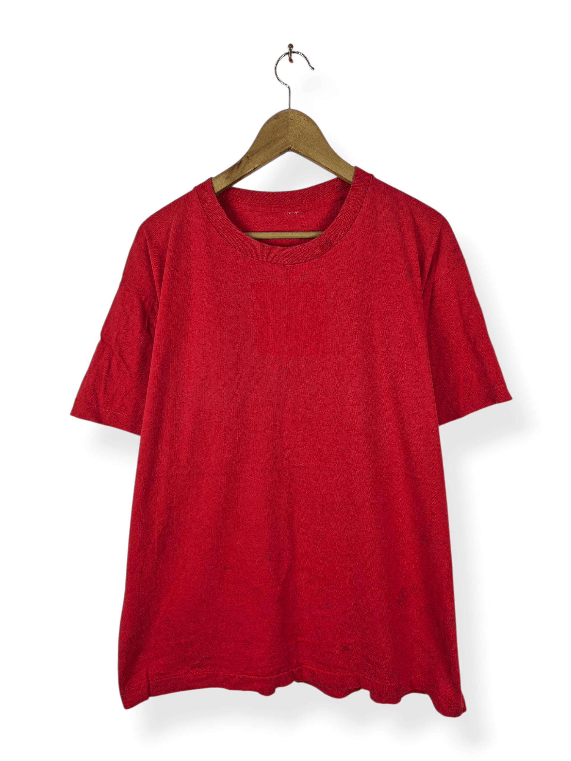 Vintage 🔥 Vintage 90s Plain Red Tees Size US XL / EU 56 / 4 - 1 Thumbnail