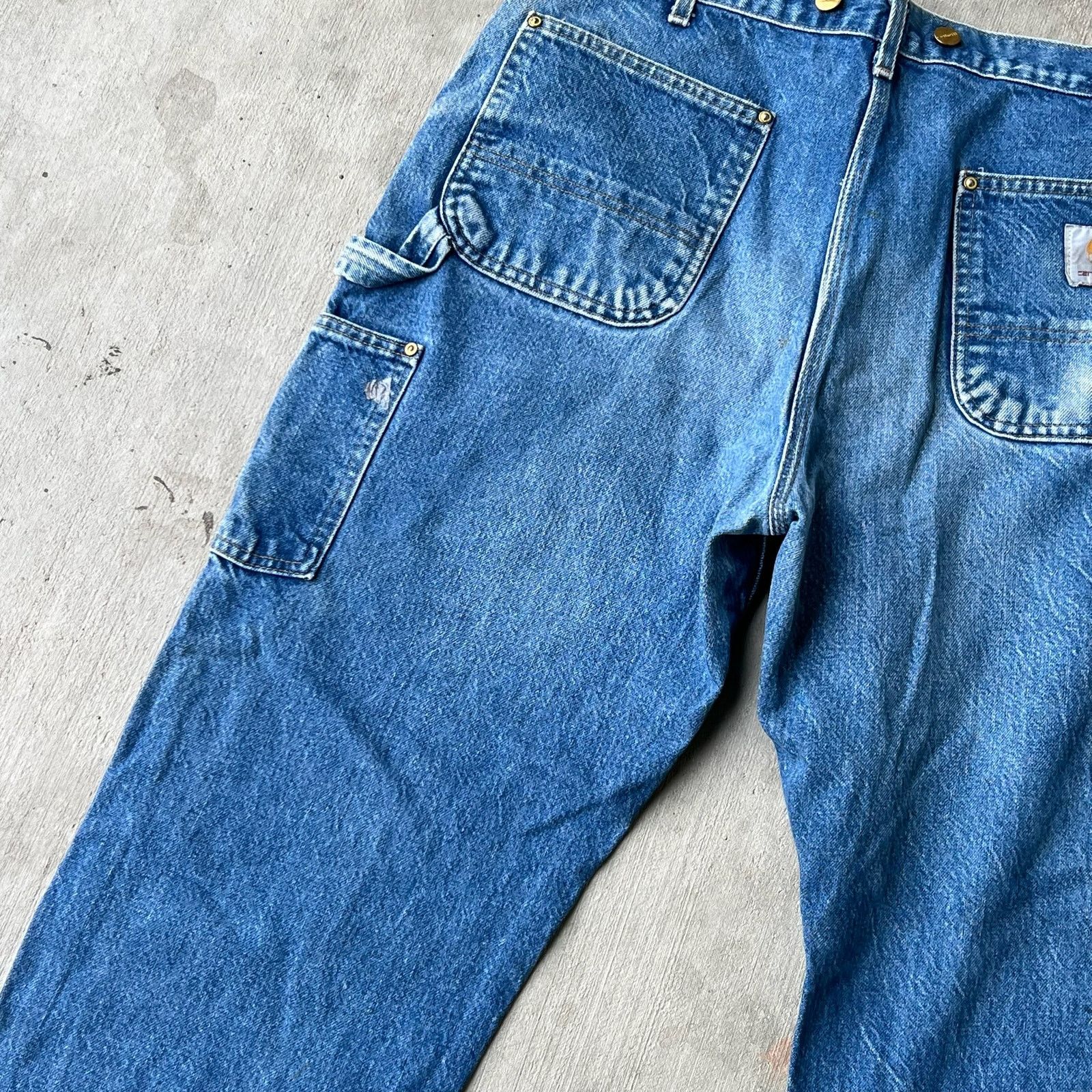 Carhartt × Vintage Carhartt faded denim blue jean double knee work wear pants Size US 35 - 13 Thumbnail