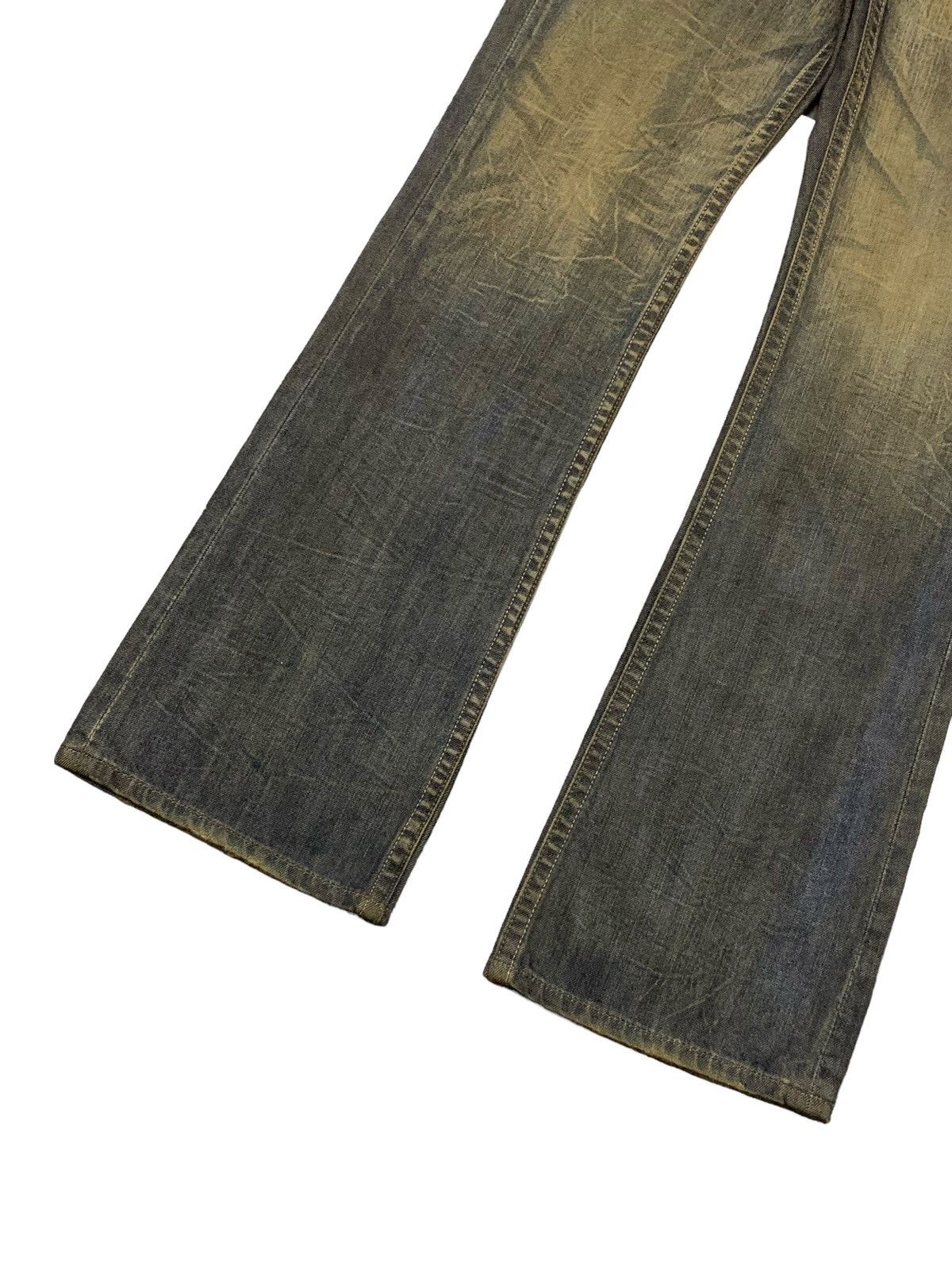 GOSTAR DE FUGA × Tornado Mart Icca Japan Mud Wash Embroidered Claw Flared Man Jeans Size US 29 - 5 Thumbnail