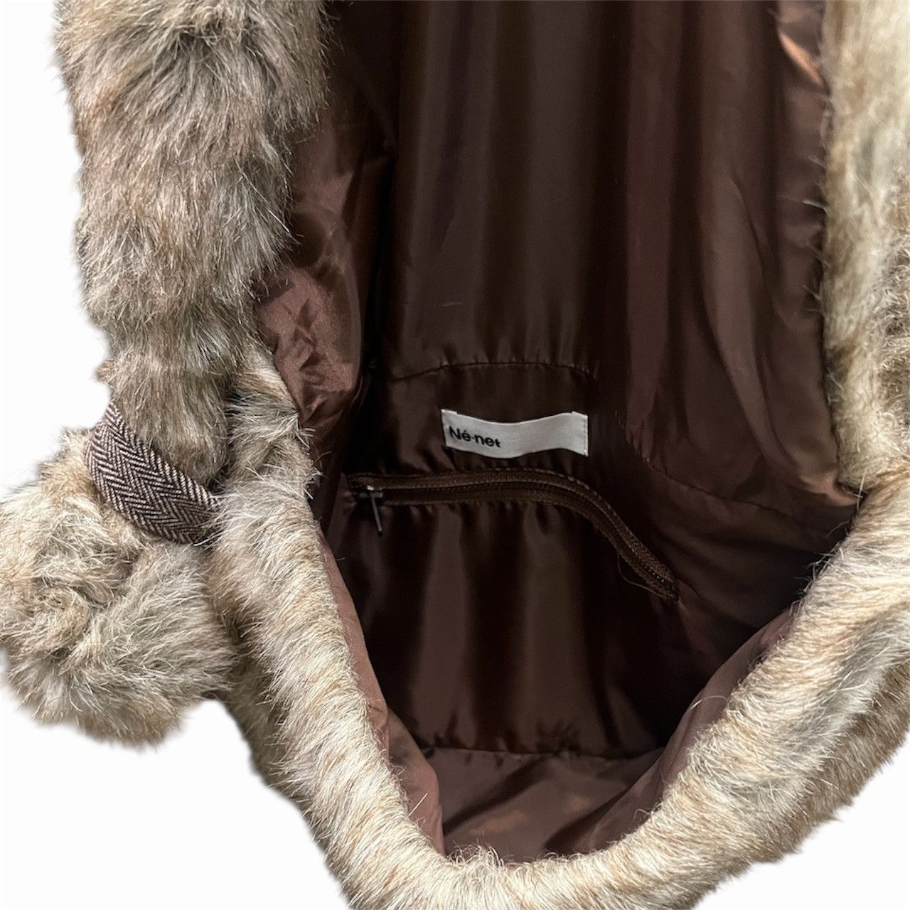 Ne-Net Ne-net Brown Fluffy Faux Fur Shoulder Bag Size ONE SIZE - 3 Thumbnail