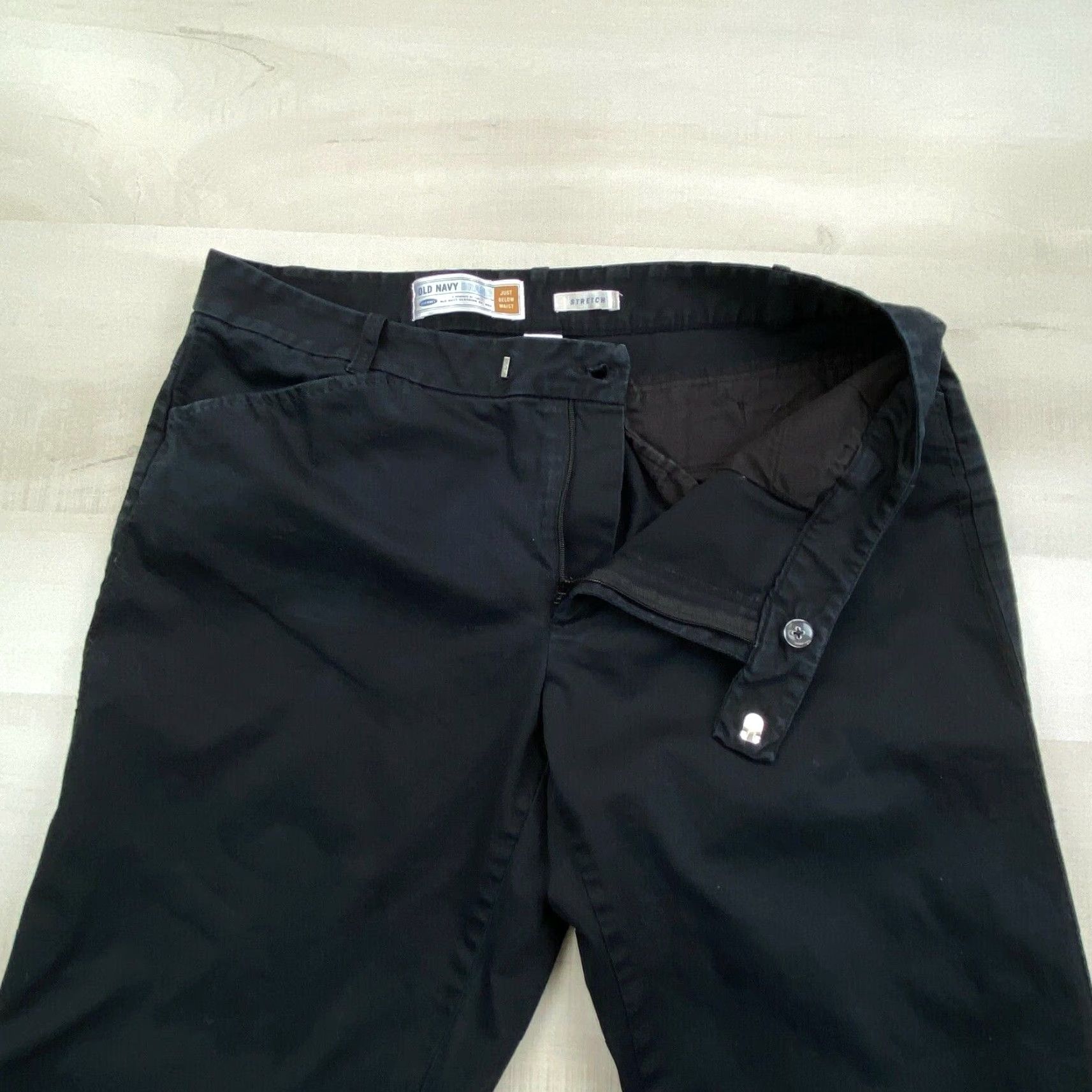 Old Navy Old Navy Womens Cropped Capri Pants Navy Blue 12 Regular Straight Leg Stretch Size 34" / US 12 / IT 48 - 3 Thumbnail