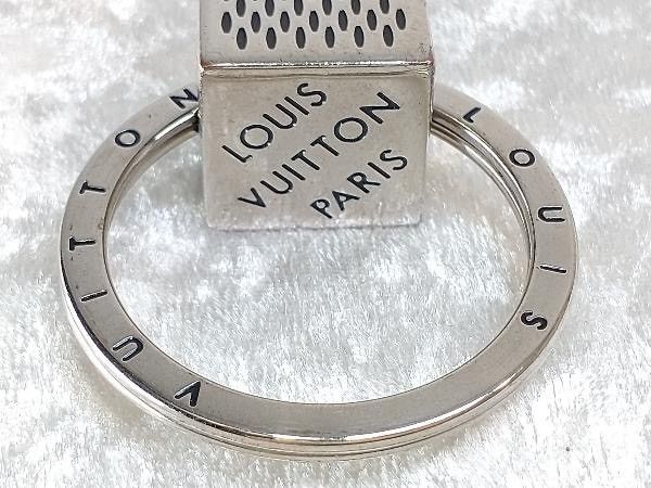 Louis Vuitton LOUIS VUITTON - Key Ring Damier Cube Size ONE SIZE - 3 Thumbnail