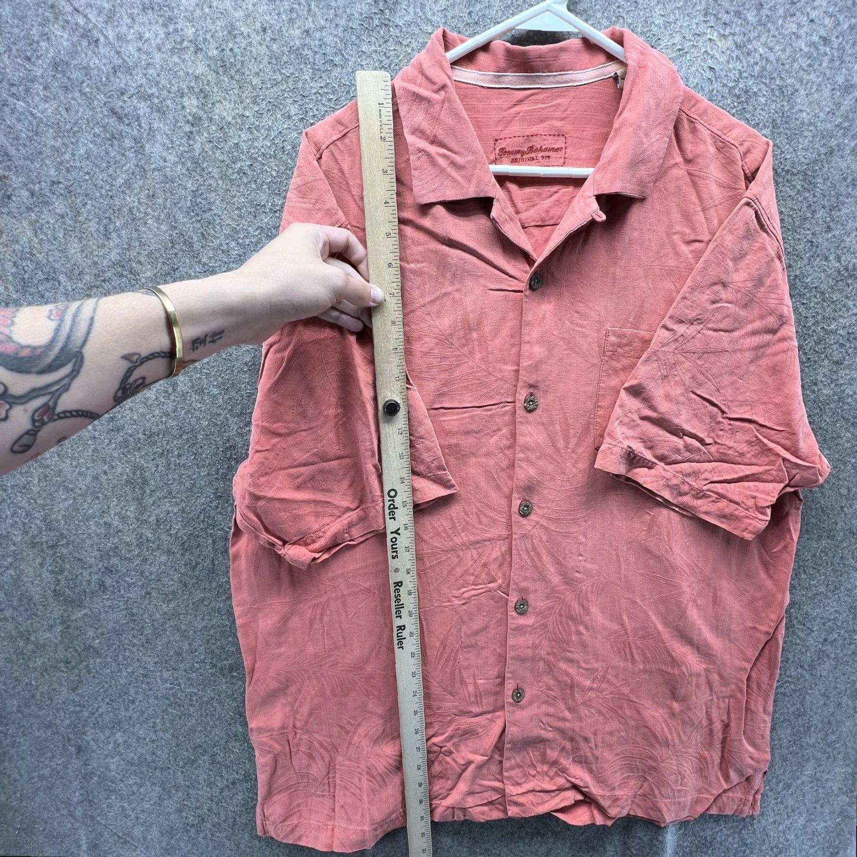 Tommy Bahama Tommy Bahama Shirt Men L Pink Silk Camp Button Front Tropical Hawaiian Tropical Patch Pocket Short Sleeve Casual Travel Size US L / EU 52-54 / 3 - 6 Thumbnail