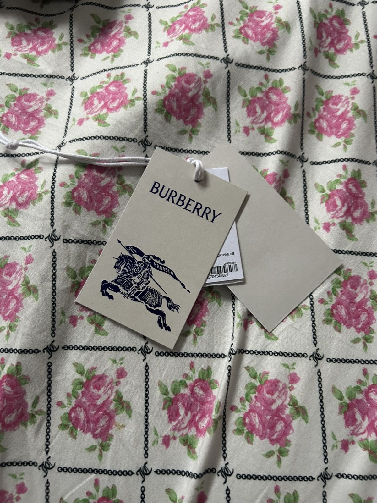 Burberry Burberrh Cashmere Scarf Size ONE SIZE - 9 Thumbnail