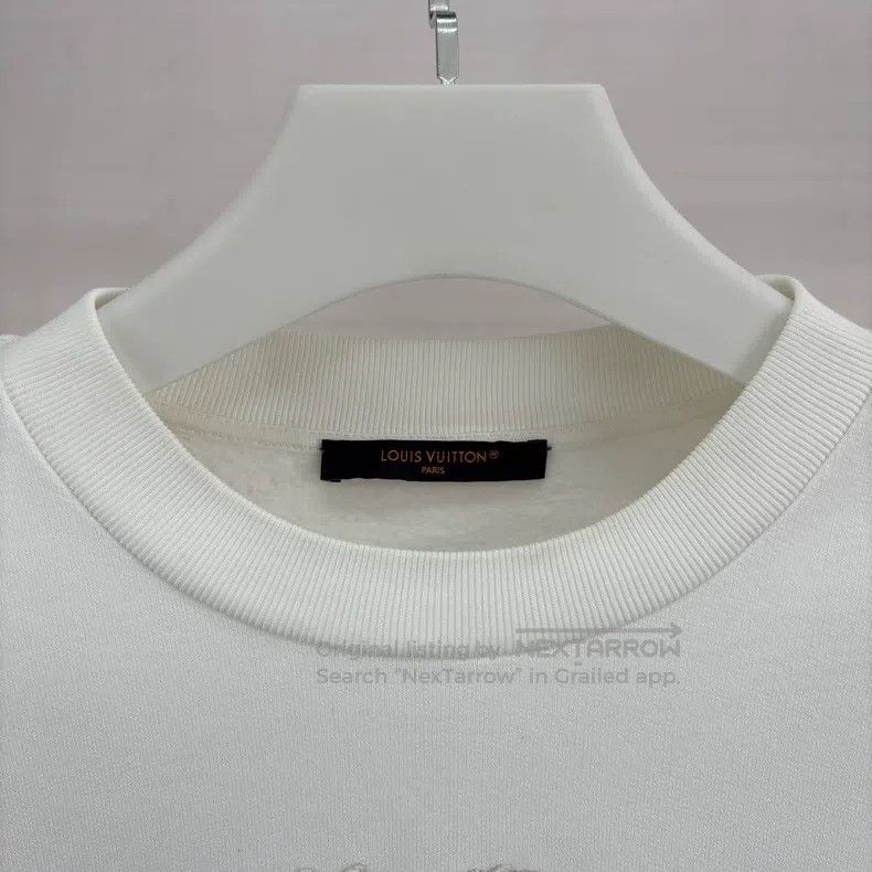 Louis Vuitton Louis Vuitton SS 24 monogrammed logo sweatshirt Size US L / EU 52-54 / 3 - 3 Thumbnail