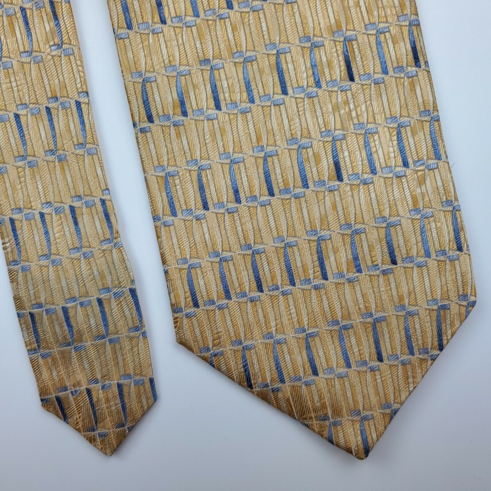 Vintage Geoffrey Beene DuPont Teflon Yellow Geometric Silk Tie Size ONE SIZE - 1 Thumbnail