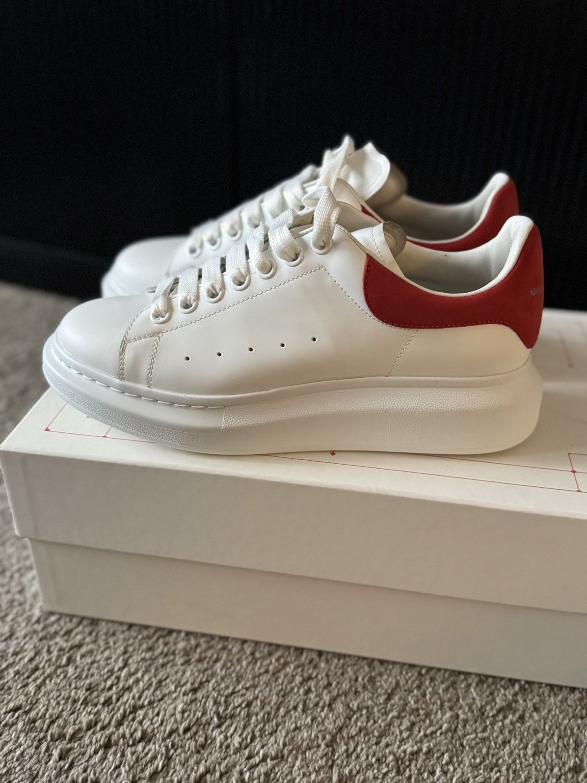Alexander McQueen Alexander McQueen Oversized Sneakers – White/Red – IT 40.5 Size US 10.5 / IT 40.5 - 2 Thumbnail