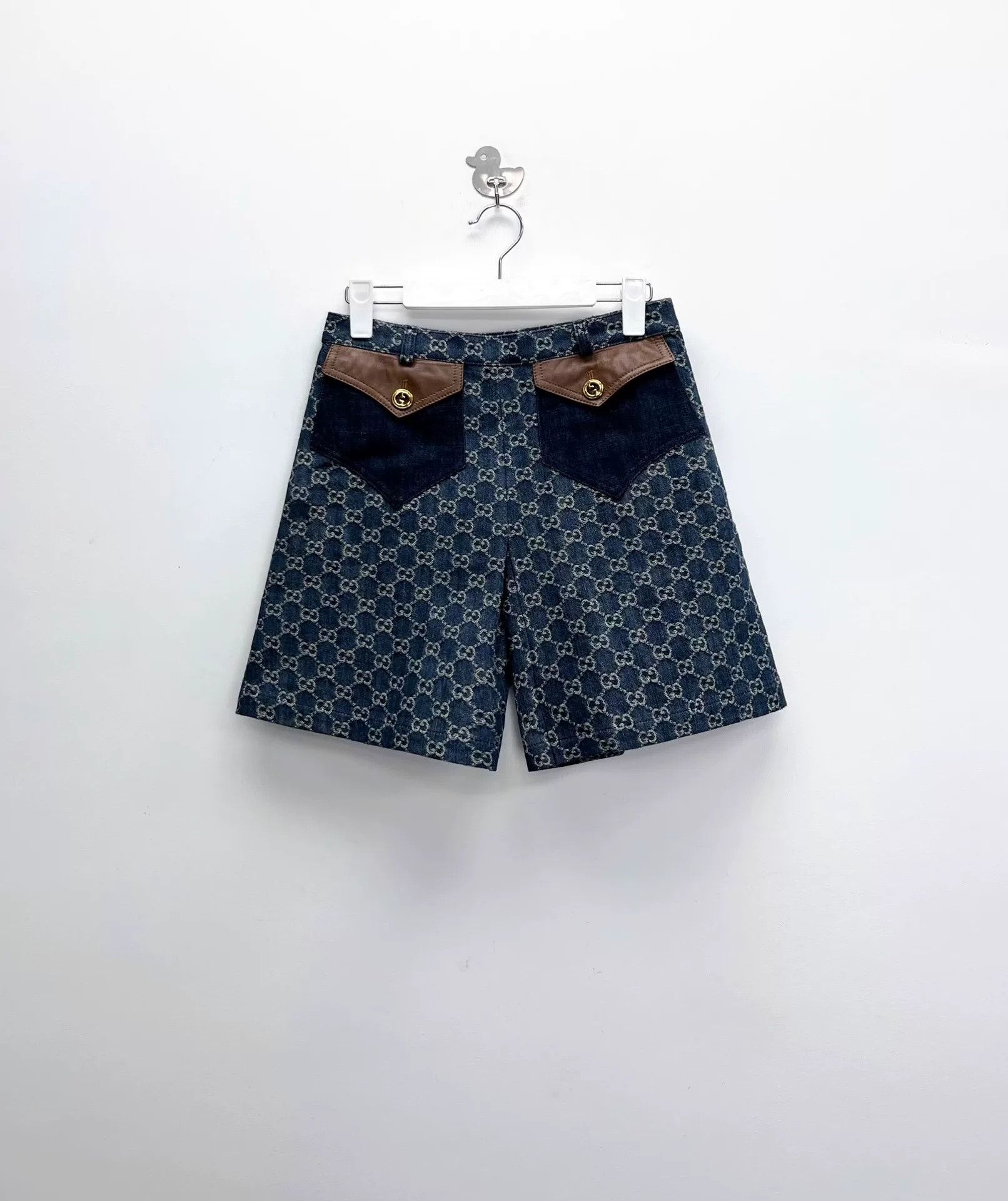 Gucci Gucci Washed Denim Shorts w/ Double G Buckle Size US S / EU 44-46 / 1 - 1 Thumbnail