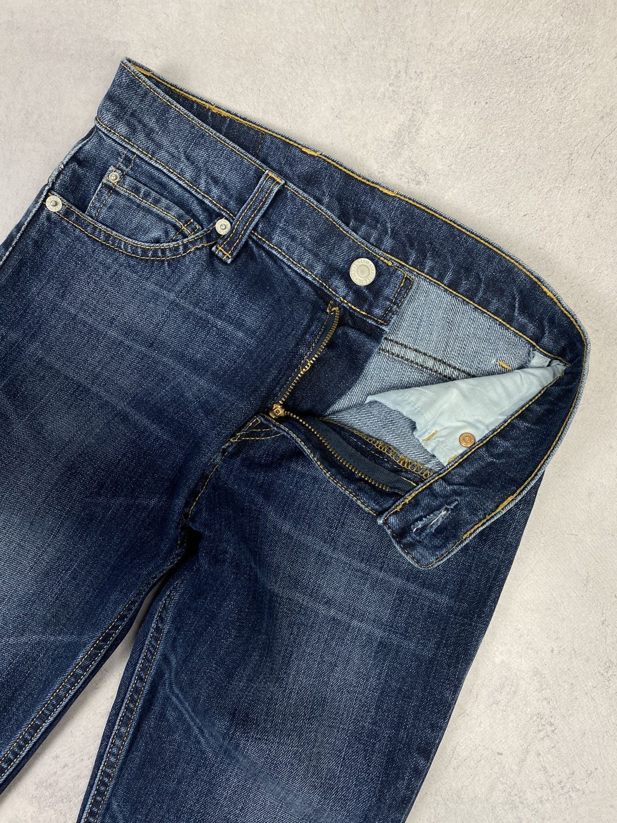 Levi's × Vintage Vintage 00s Levis Dark Blue Wash Denim Jeans y2k Size 25" / US 0 / IT 36 - 8 Thumbnail
