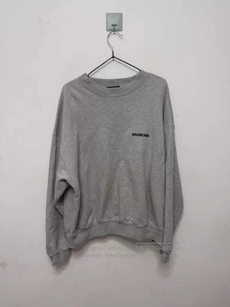 Balenciaga Balenciaga Gray Embroidered Big Logo Sweatshirt Size US S / EU 44-46 / 1 - 2 Thumbnail
