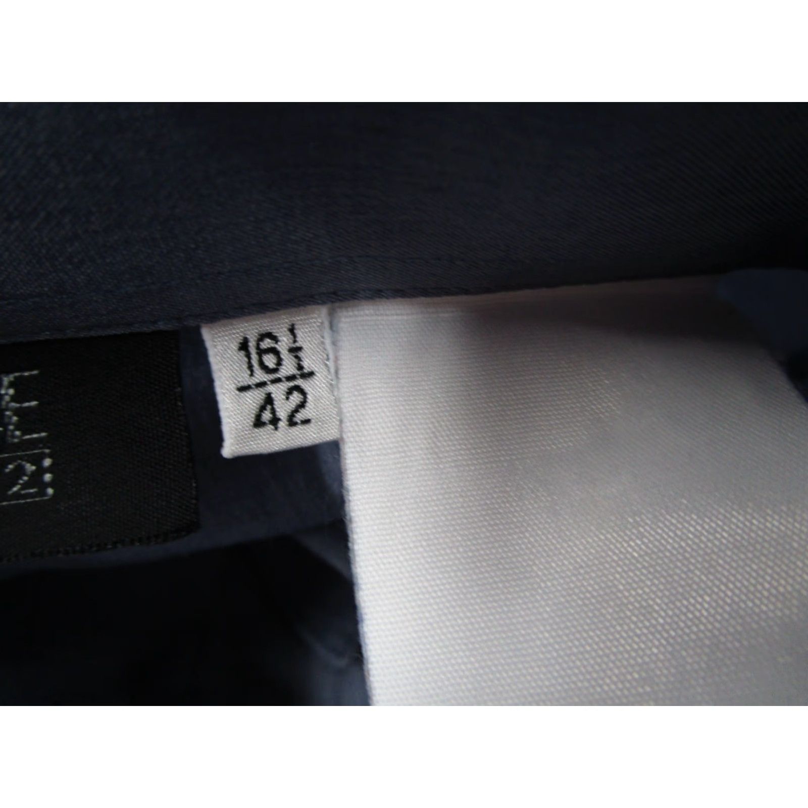Versace VINTAGE Versace Classic V2 Shirt Mens Blue 42 Button Up Long Sleeve Y2K Size US XL / EU 56 / 4 - 5 Thumbnail