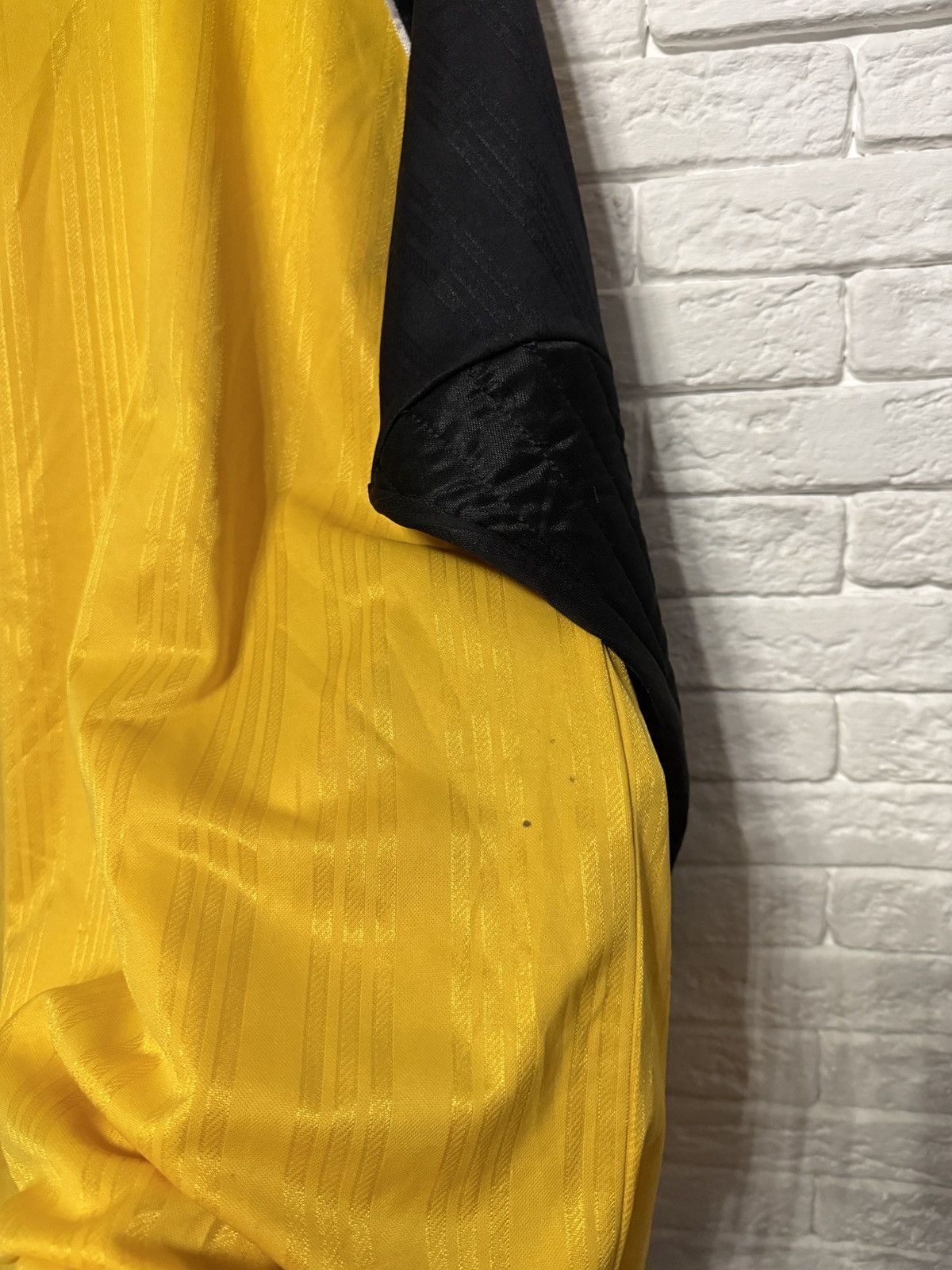 Adidas Vintage Adidas Goalkeeper Jersey Football Shirt Sz L Size US L / EU 52-54 / 3 - 11 Thumbnail