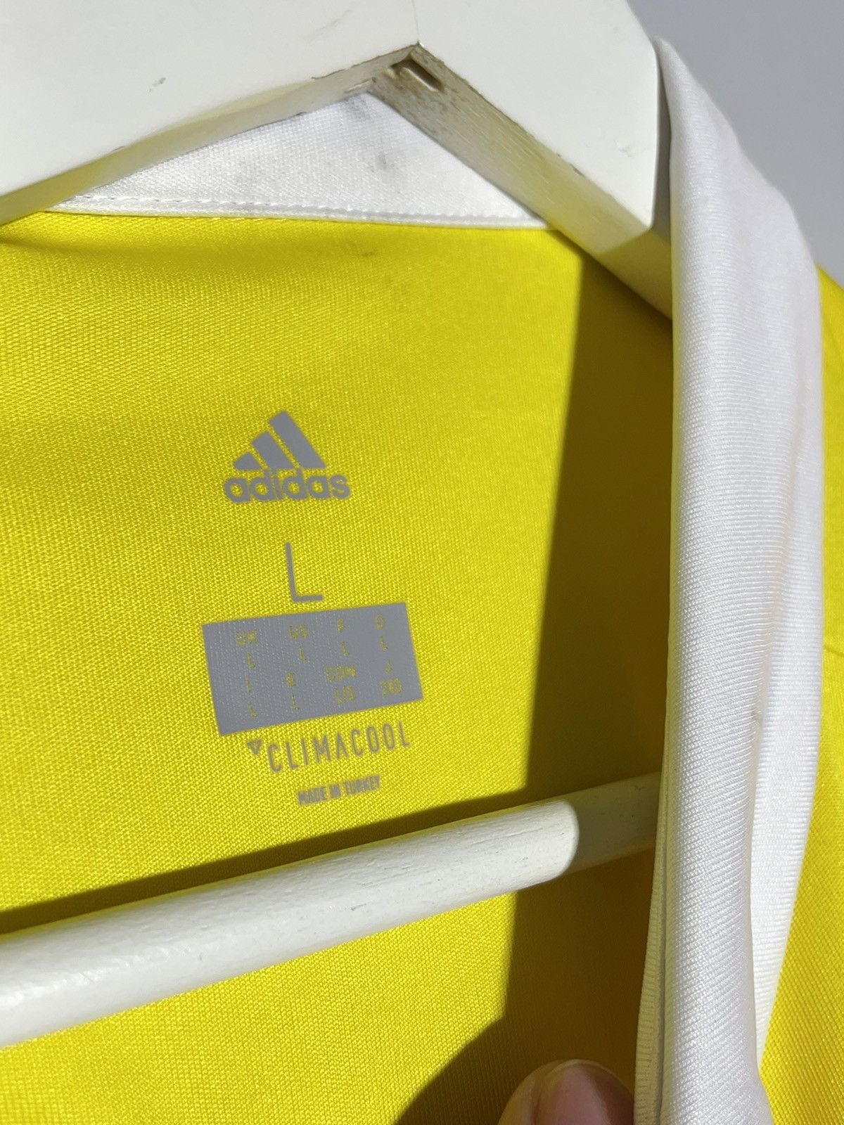Adidas Fenerbahce Adidas 2017/18 Away Y2k Streetwear Football Shirt Size US L / EU 52-54 / 3 - 9 Thumbnail