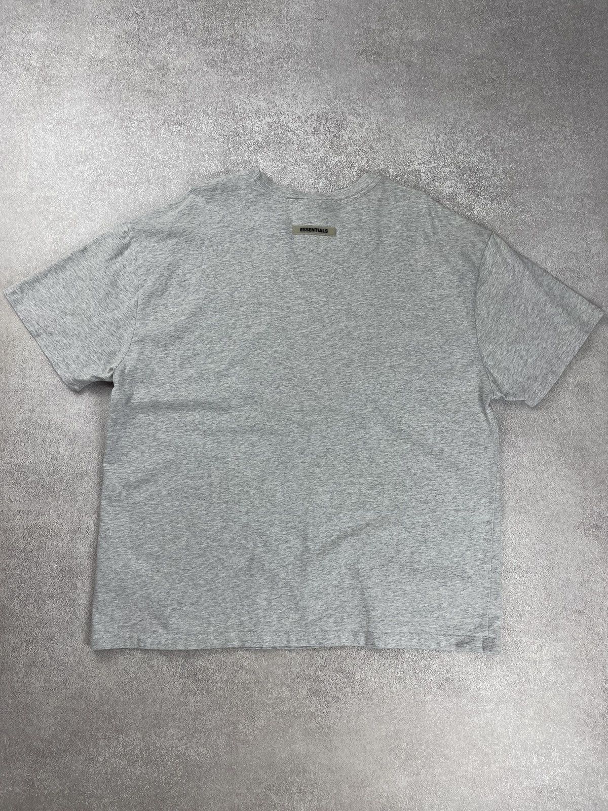 Fear of God Fear of God Essentials Logo Reflective T-Shirt Size US M / EU 48-50 / 2 - 2 Thumbnail