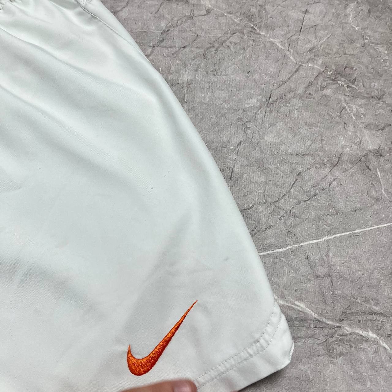Nike Nike Total 90 Netherland Vintage Mens Football Shorts Soccer Size US 33 - 25 Thumbnail