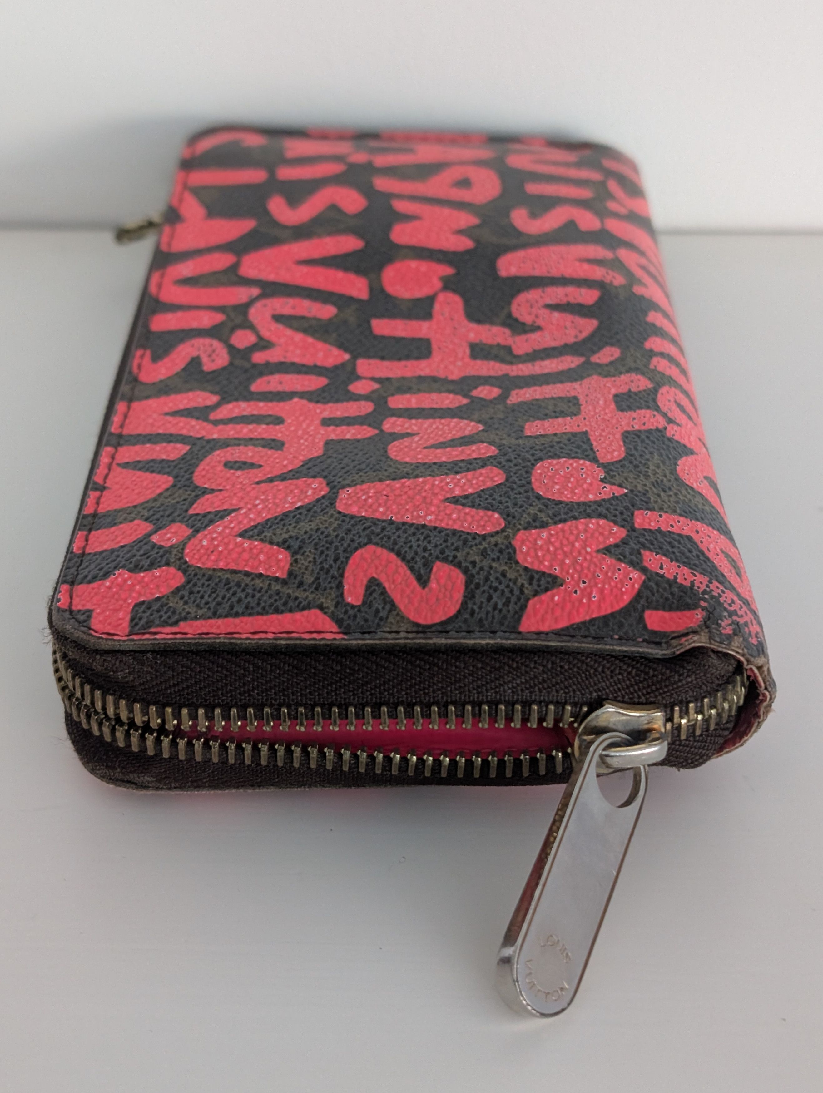 Louis Vuitton × Stephen Sprouse Louis Vuitton x Stephen Sprouse zippy wallet Size ONE SIZE - 8 Thumbnail