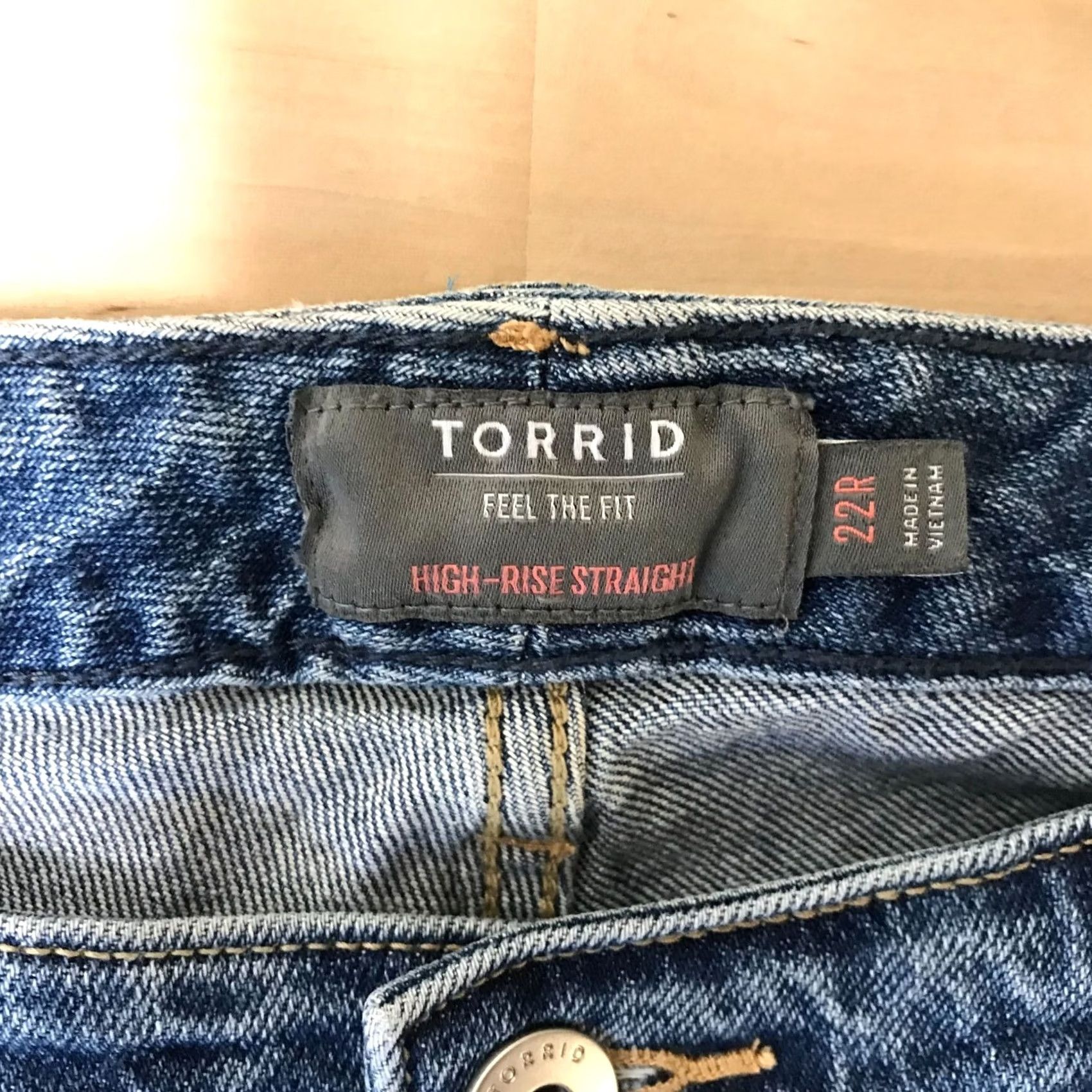 Torrid TORRID Jeans Womens 22R Blue Denim High Rise Straight Feel The Fit Size 40" / US 18 - 7 Thumbnail