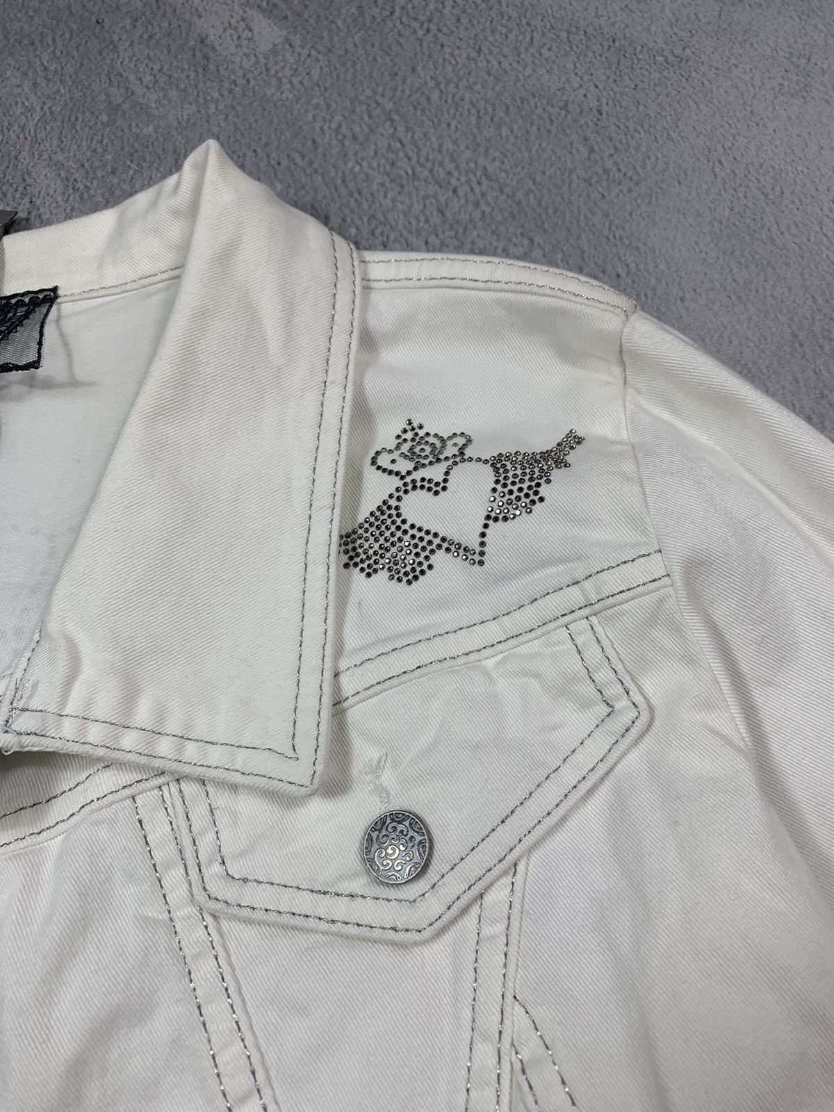 Japanese Brand × Vintage Vintage Y2K Crown wings Sequins denim jacket opium style XL Size XL / US 12-14 / IT 48-50 - 9 Thumbnail