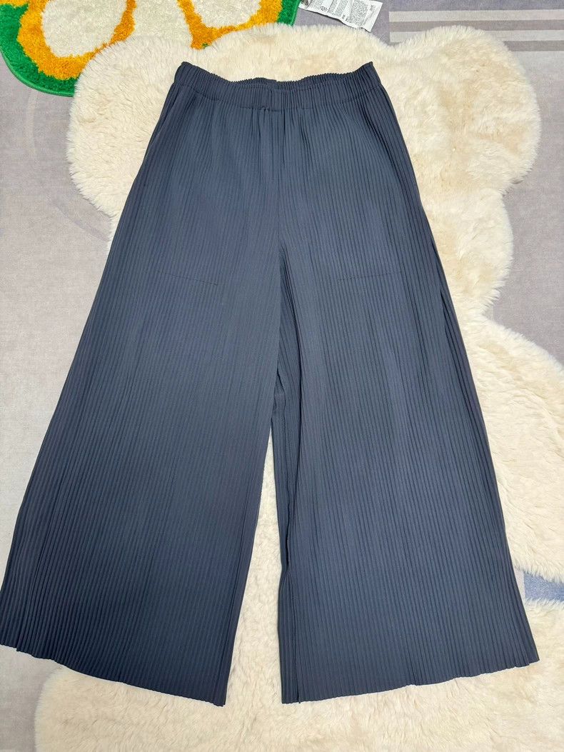 Issey Miyake issey miyake size:one size Grey wide-leg pants 2505-Nextar Size 42" / US 20 - 1 Thumbnail