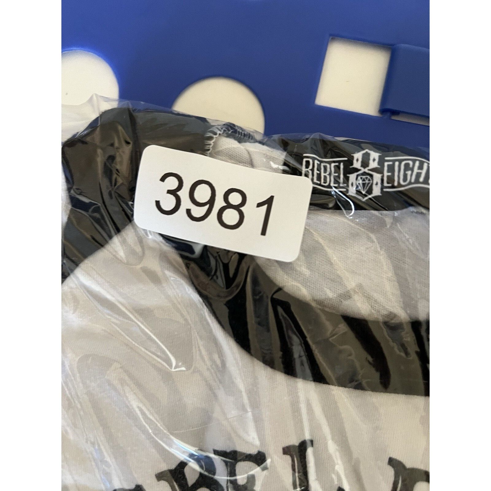 Rebel8 Vintage Rebel 8 Raglan Shirt Size Small 3/4 Sleeve Y2K Size US S / EU 44-46 / 1 - 7 Thumbnail