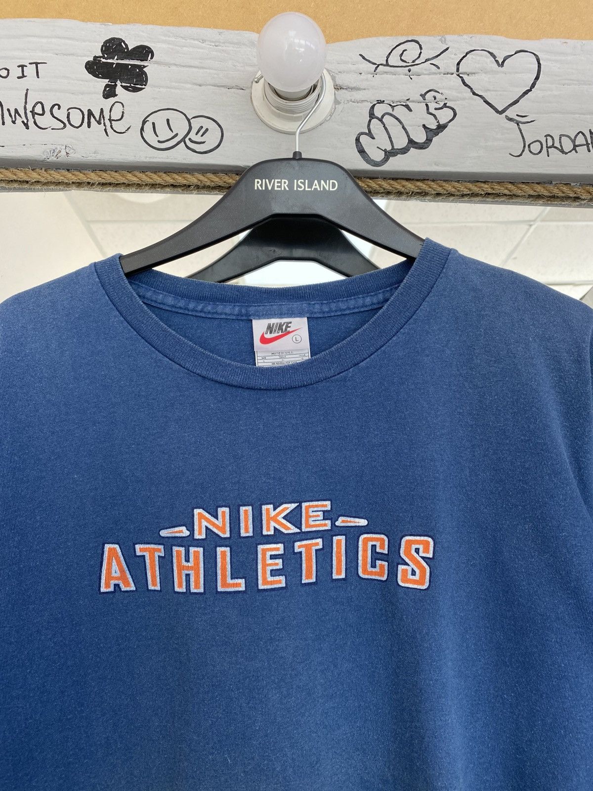 Nike Vintage Nike Athletics Faded 90s tee Size US L / EU 52-54 / 3 - 3 Thumbnail