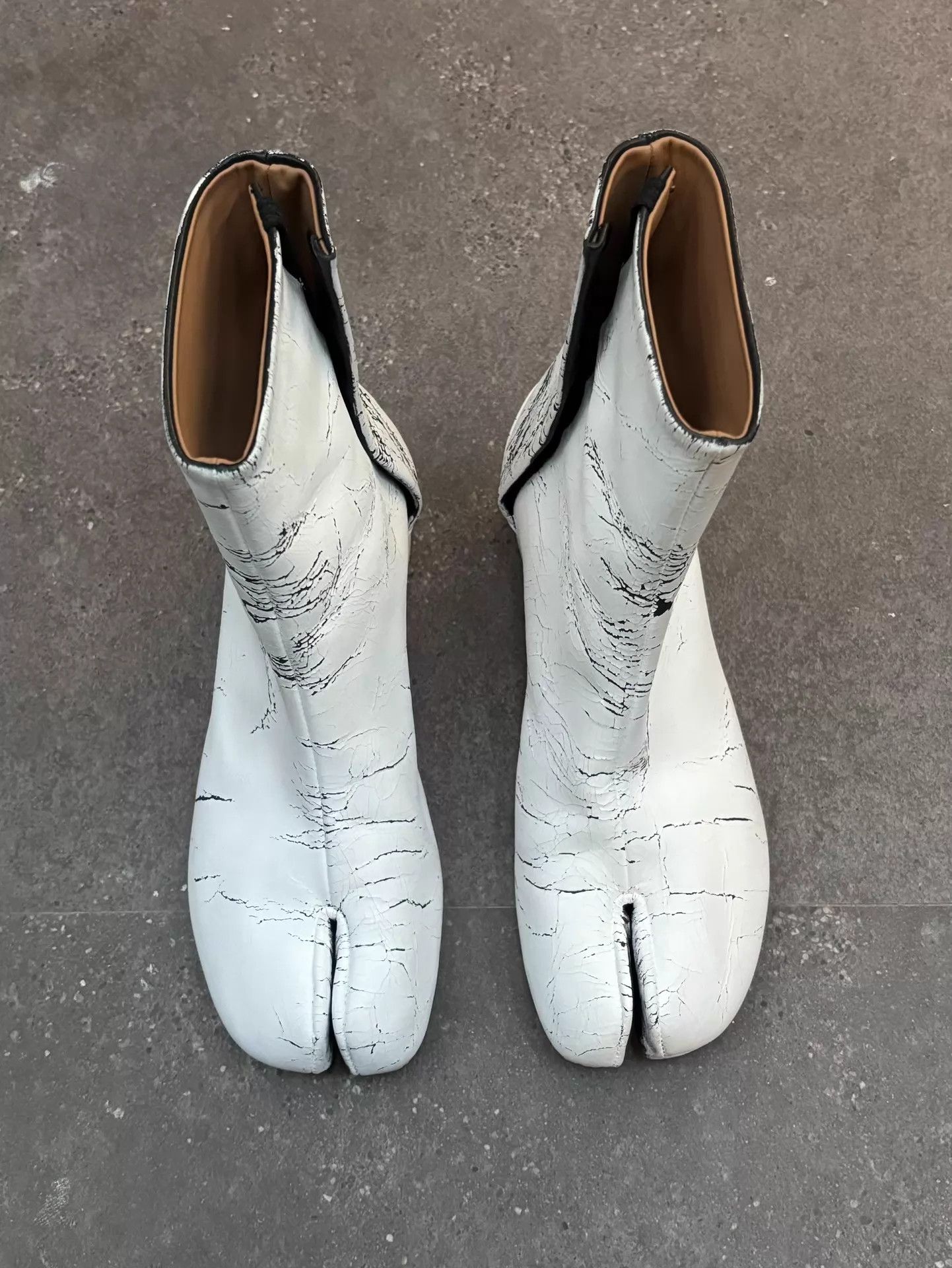 Maison Margiela Maison Margiela 3cm Painted Tabi 36.5 (size down) Size US 6 / IT 36 - 2 Thumbnail