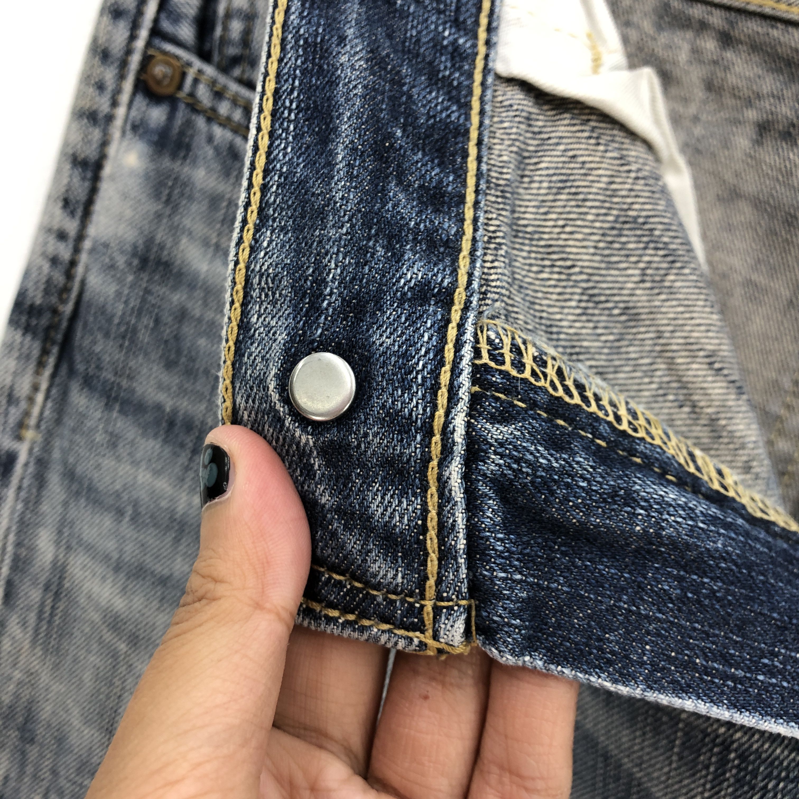 Levi's Vintage Levi's Distressed Jeans Levis Denim Levis Pants Size 32" / US 10 / IT 46 - 6 Thumbnail